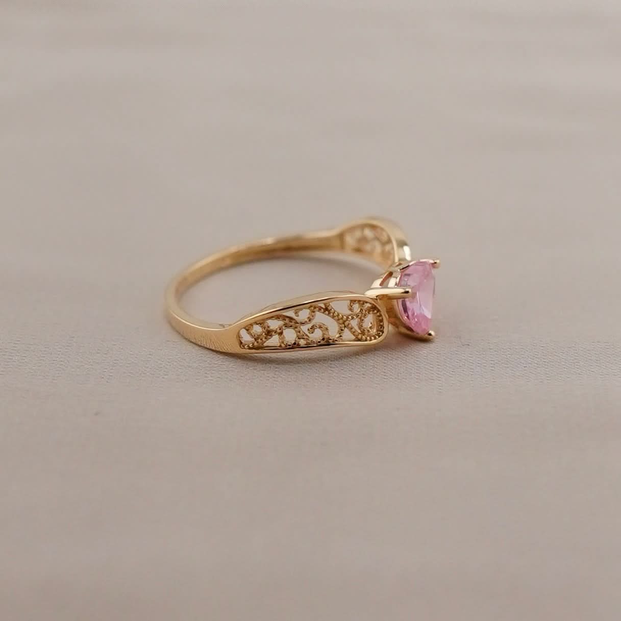 14k Gold Heart Ring