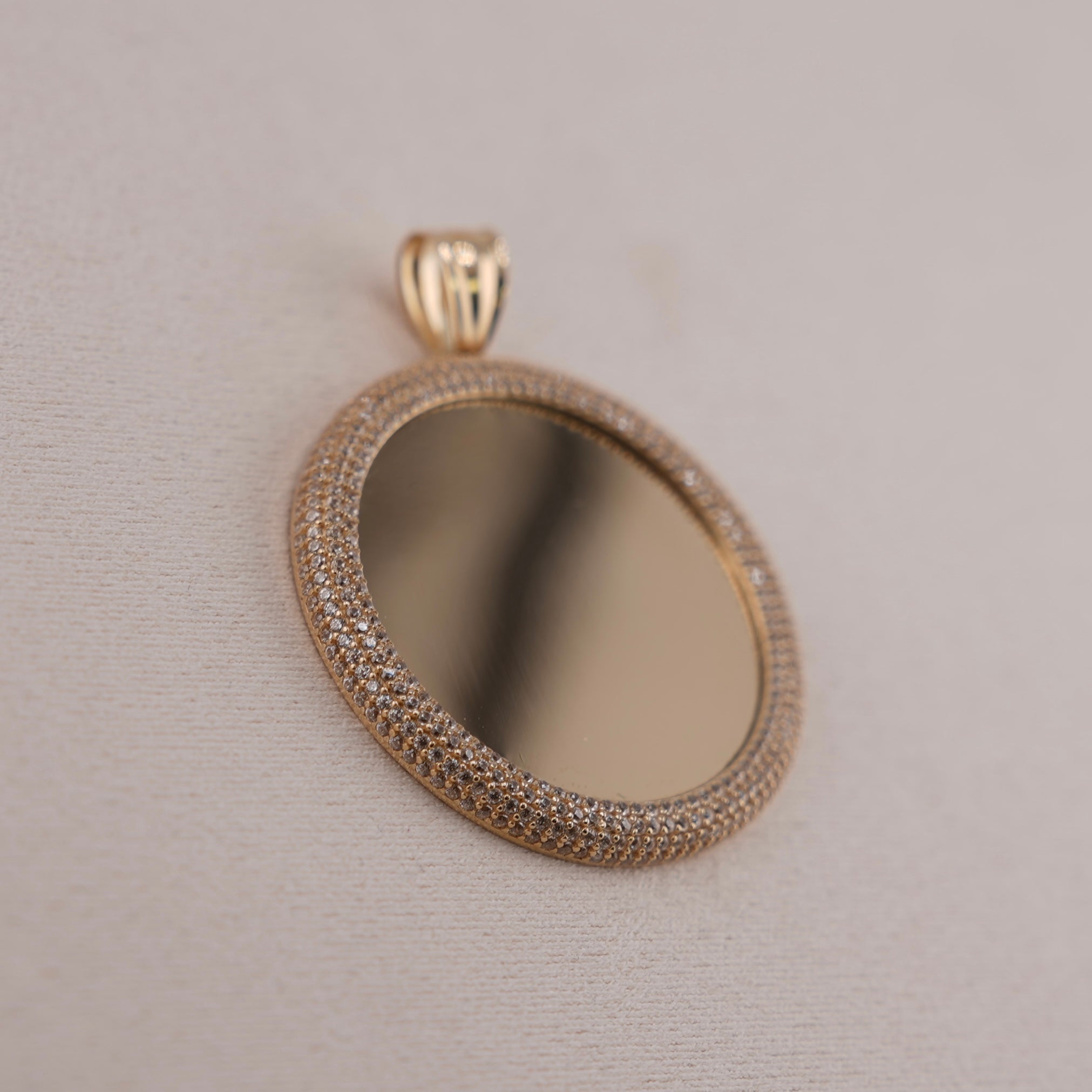 14k Gold Picture Pendant