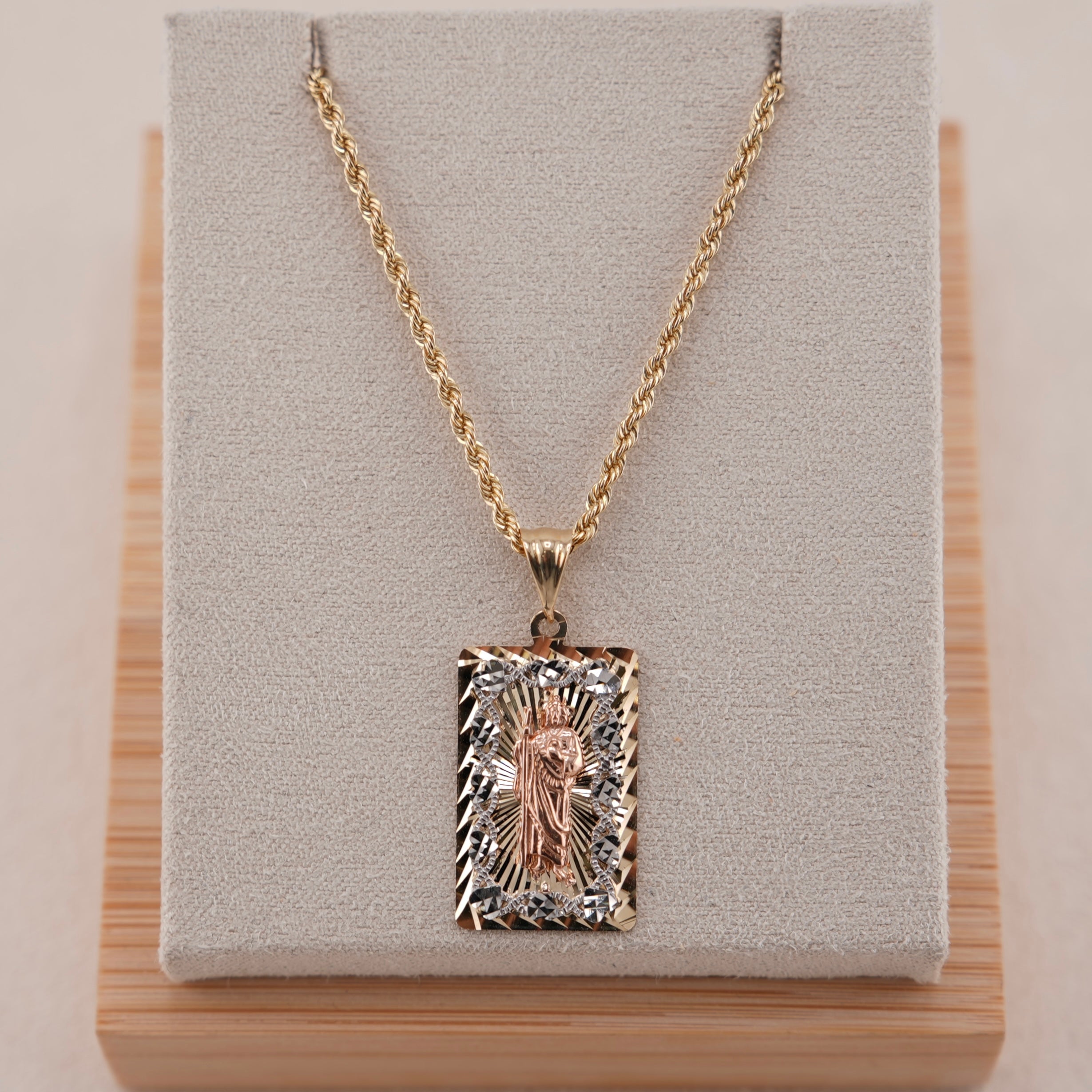 14k Gold San Judas Chain Set