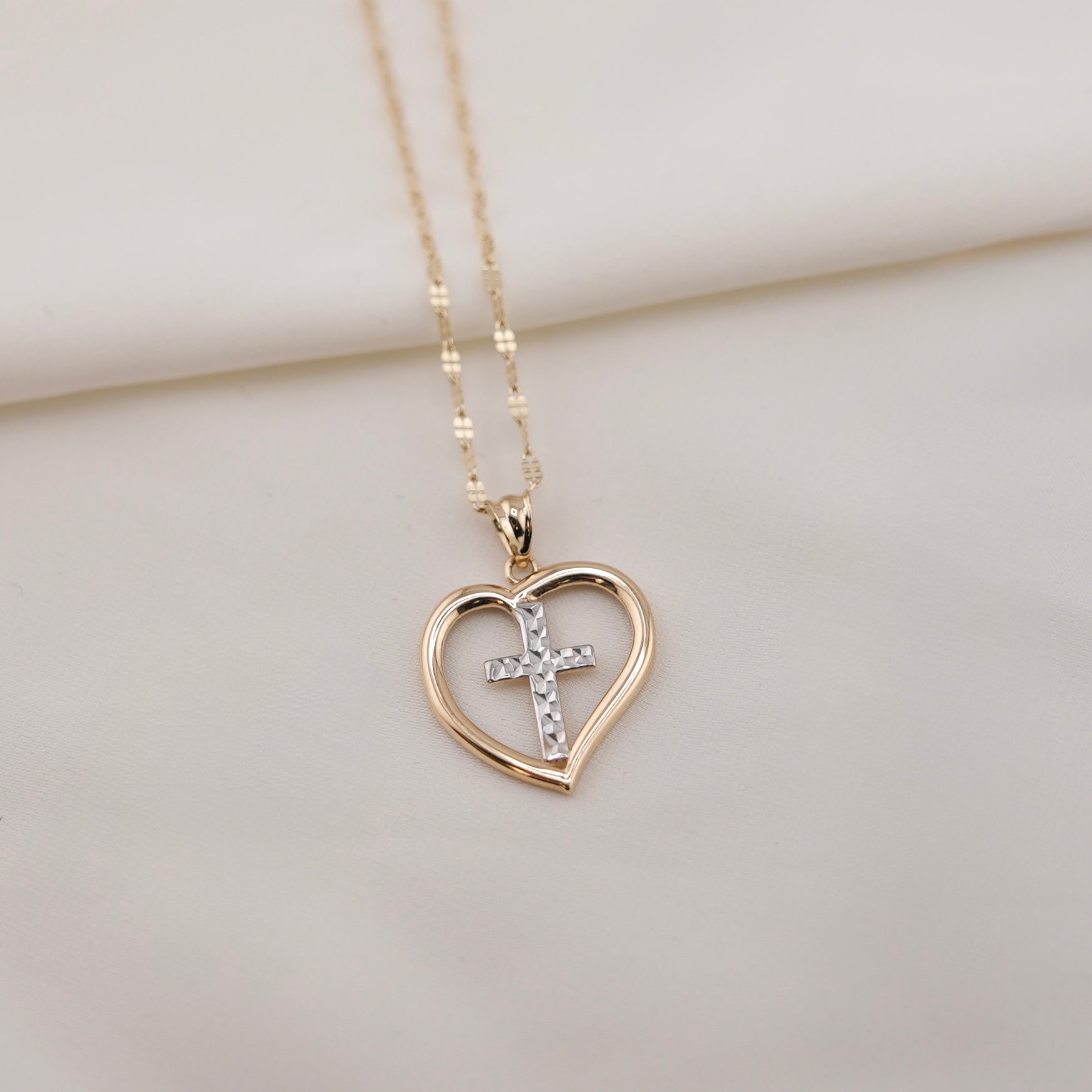 14k Gold Heart Cross Chain Set
