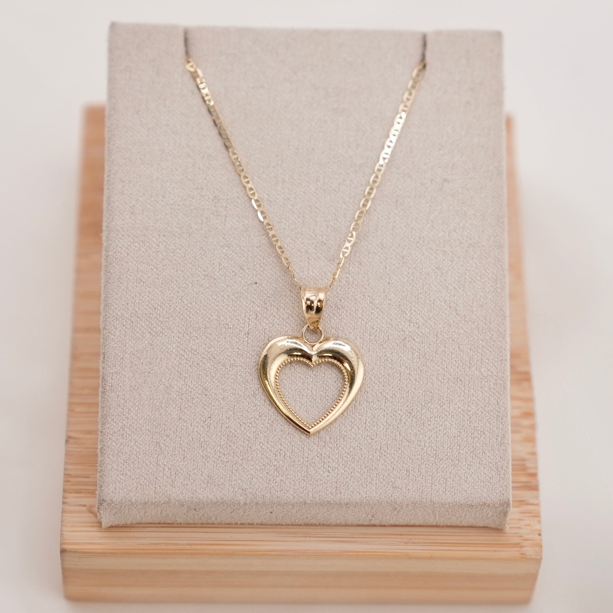 14k Gold Heart Chain Set