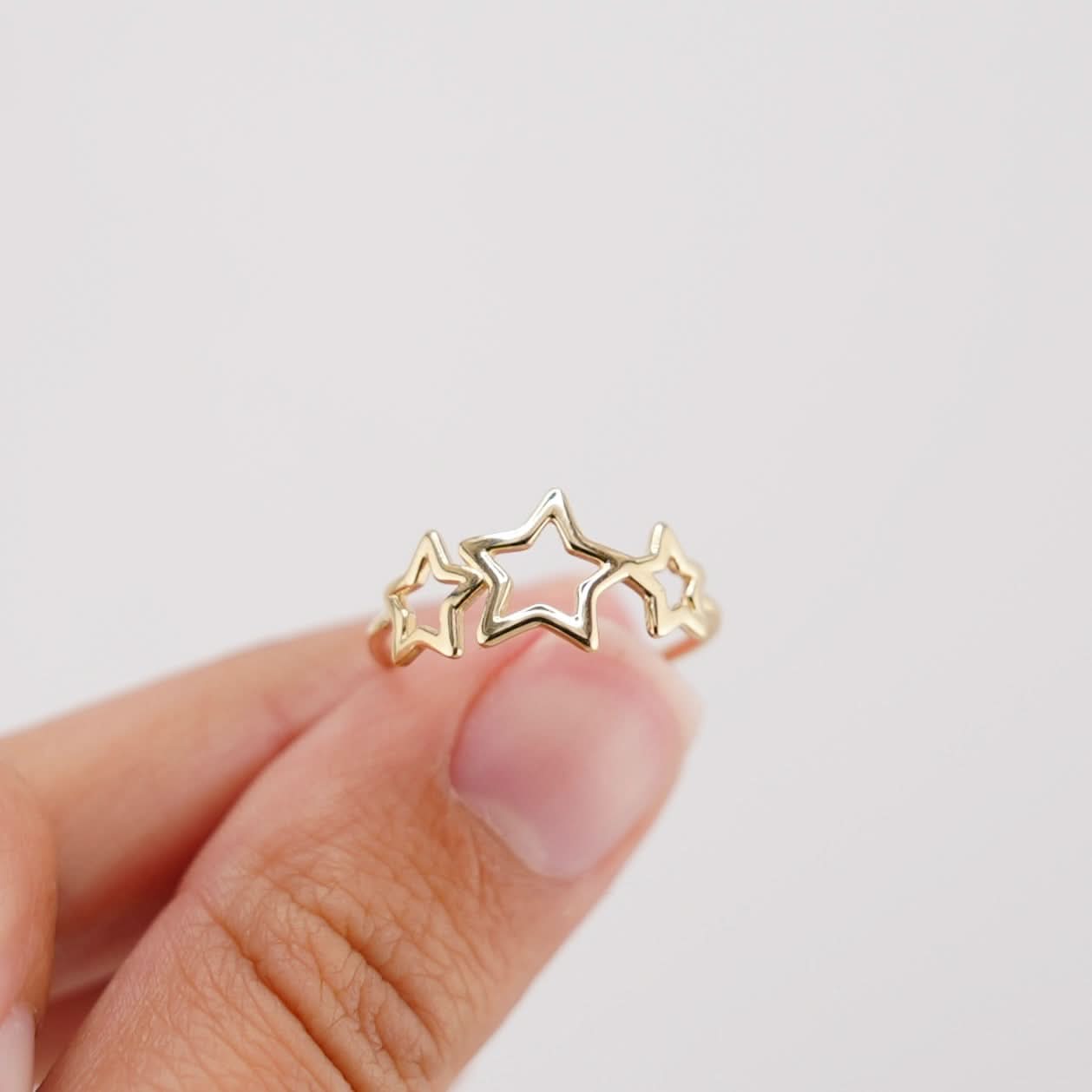 14k Gold Star Ring