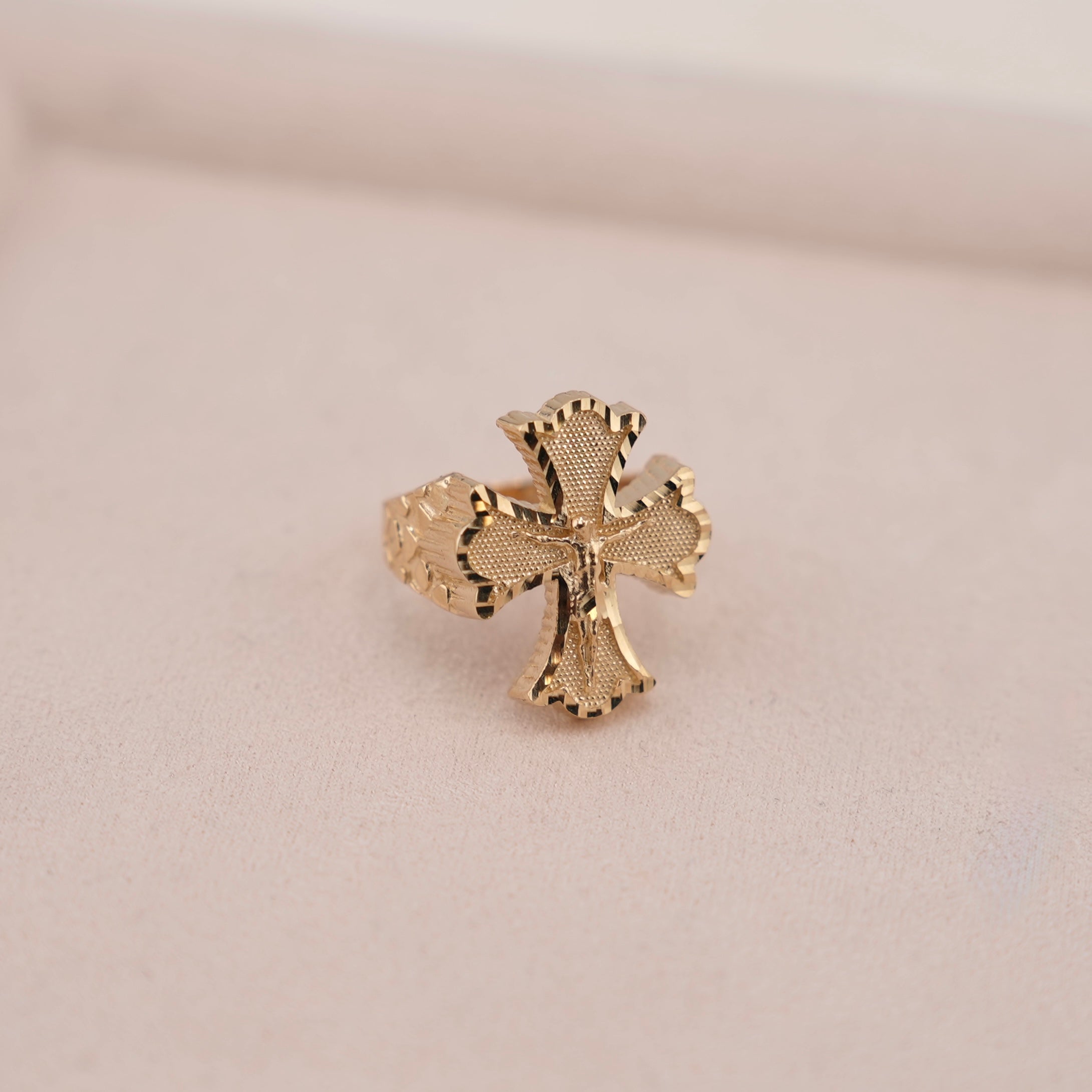 14k Gold Large Cross Nugget Ring