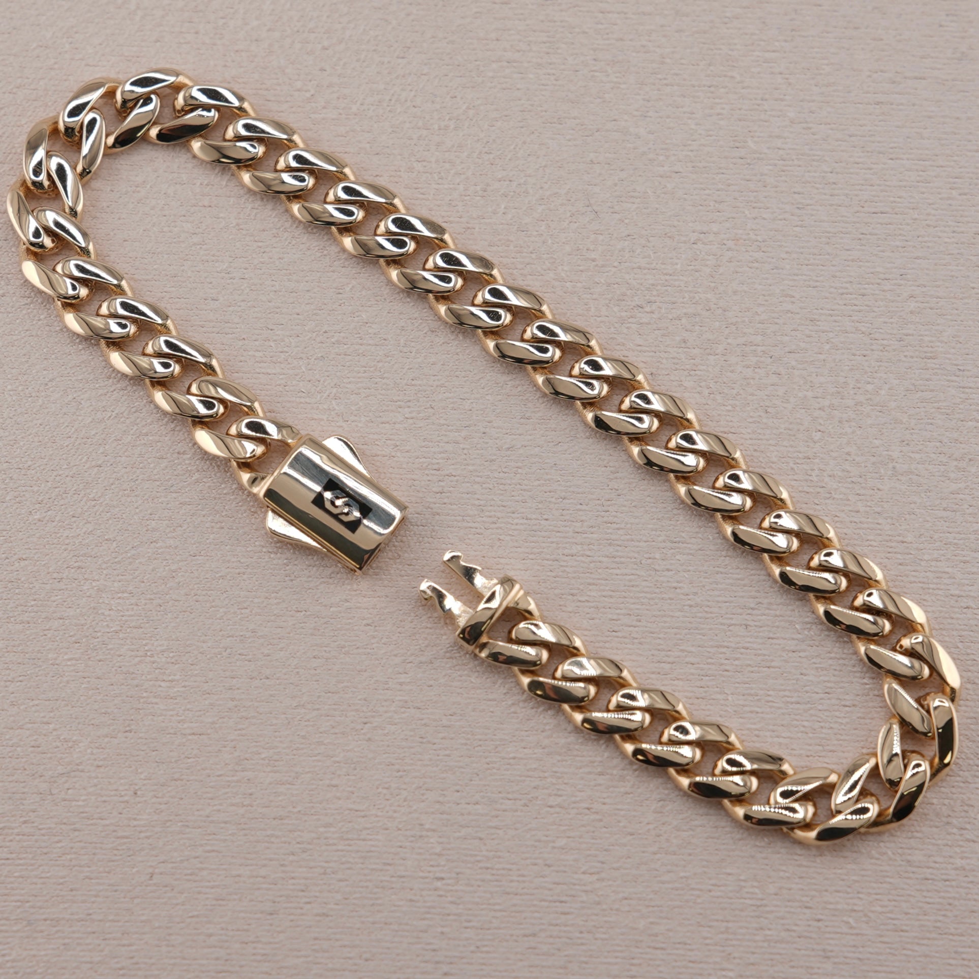 14k Gold Hollow Cuban Bracelet 6.8mm