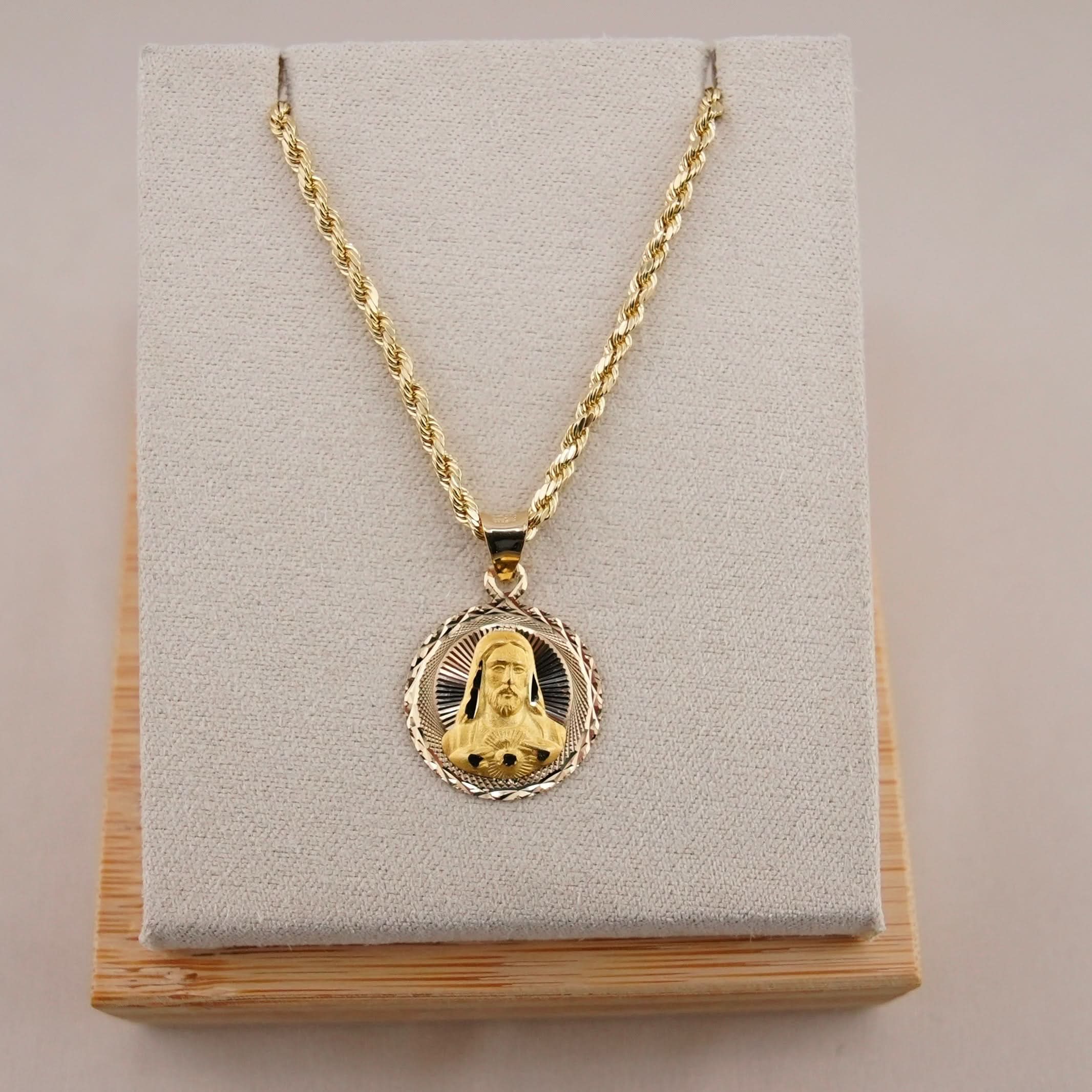 14k Gold Jesus Chain Set