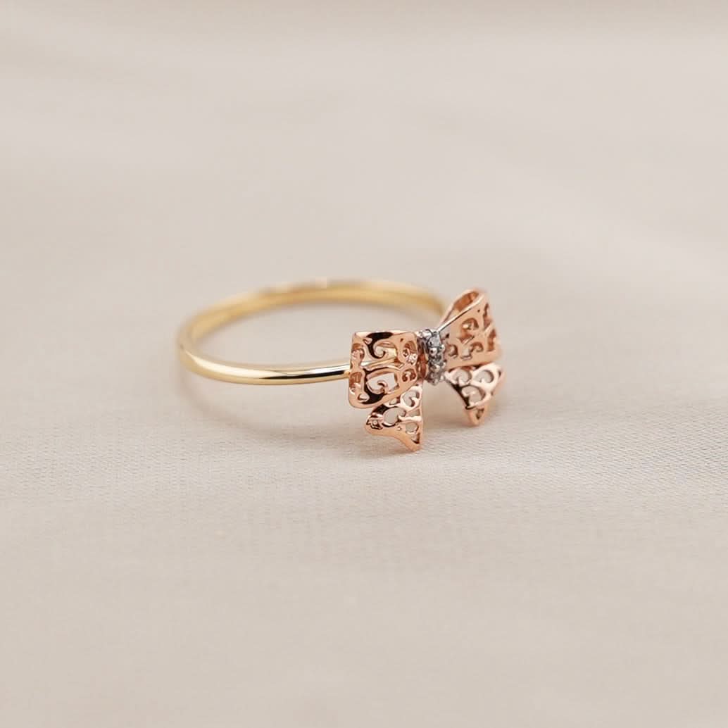 14k Gold Bow Ring