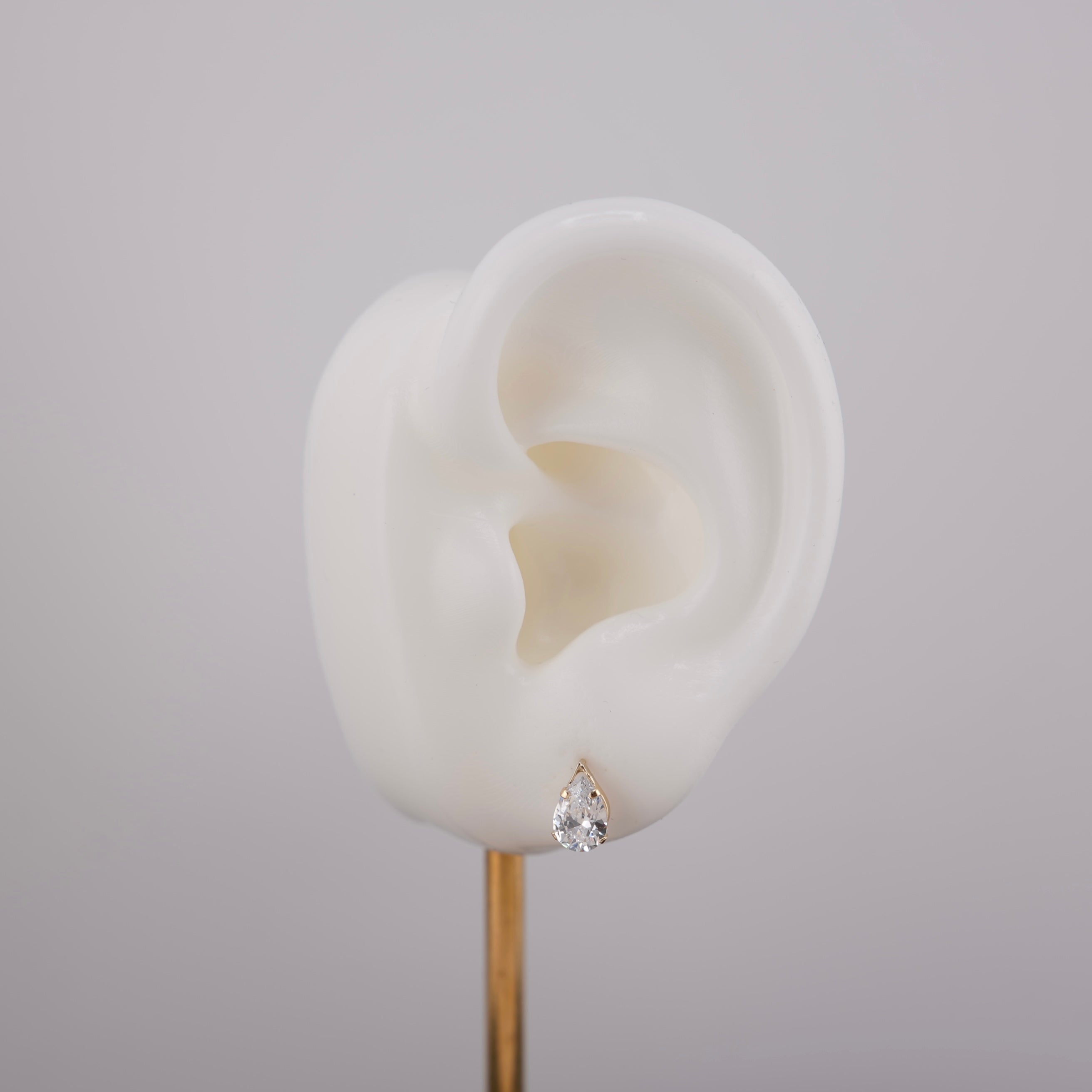 14k Gold Pear Earrings