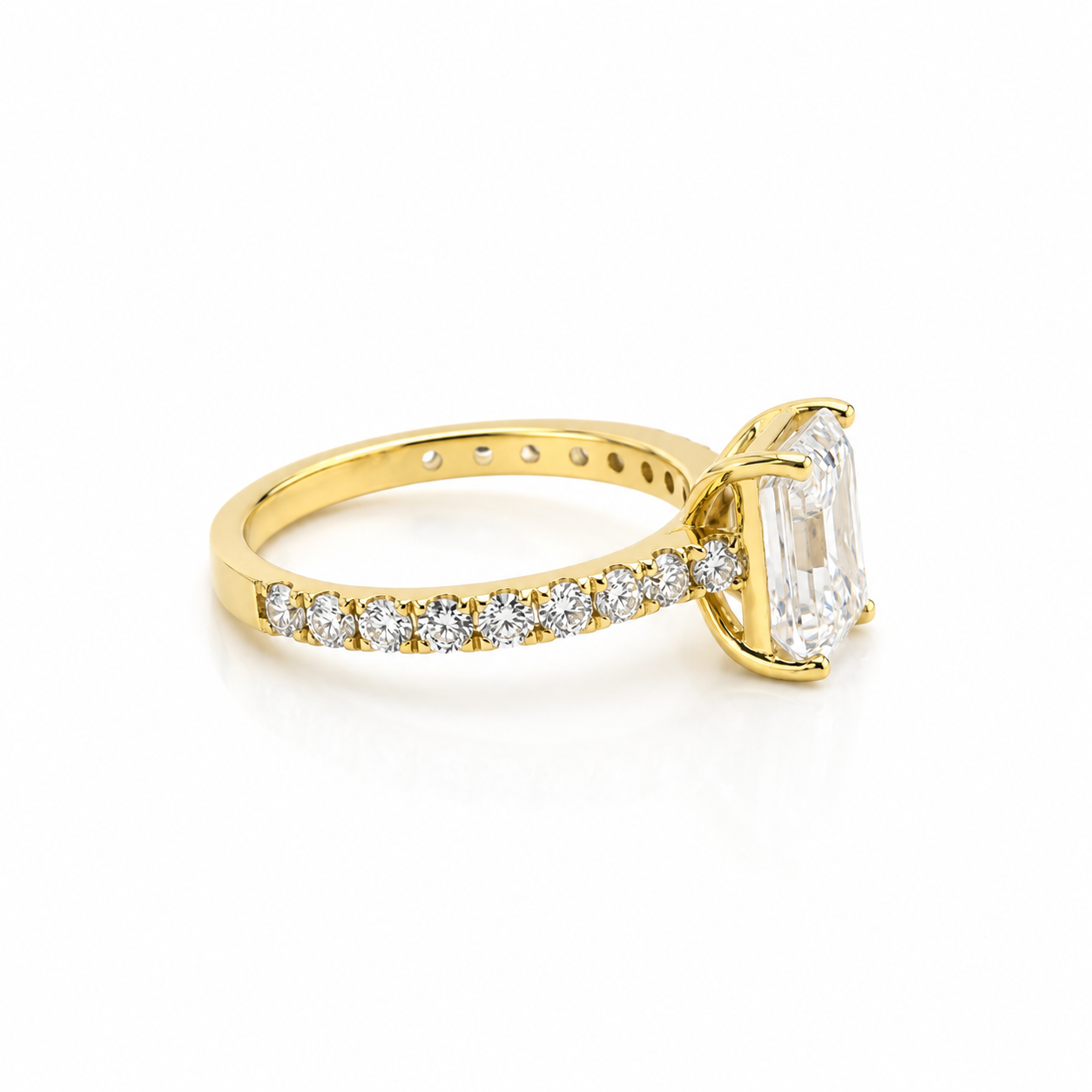 14k Gold Emerald Lab Diamond Ring 3.10ct