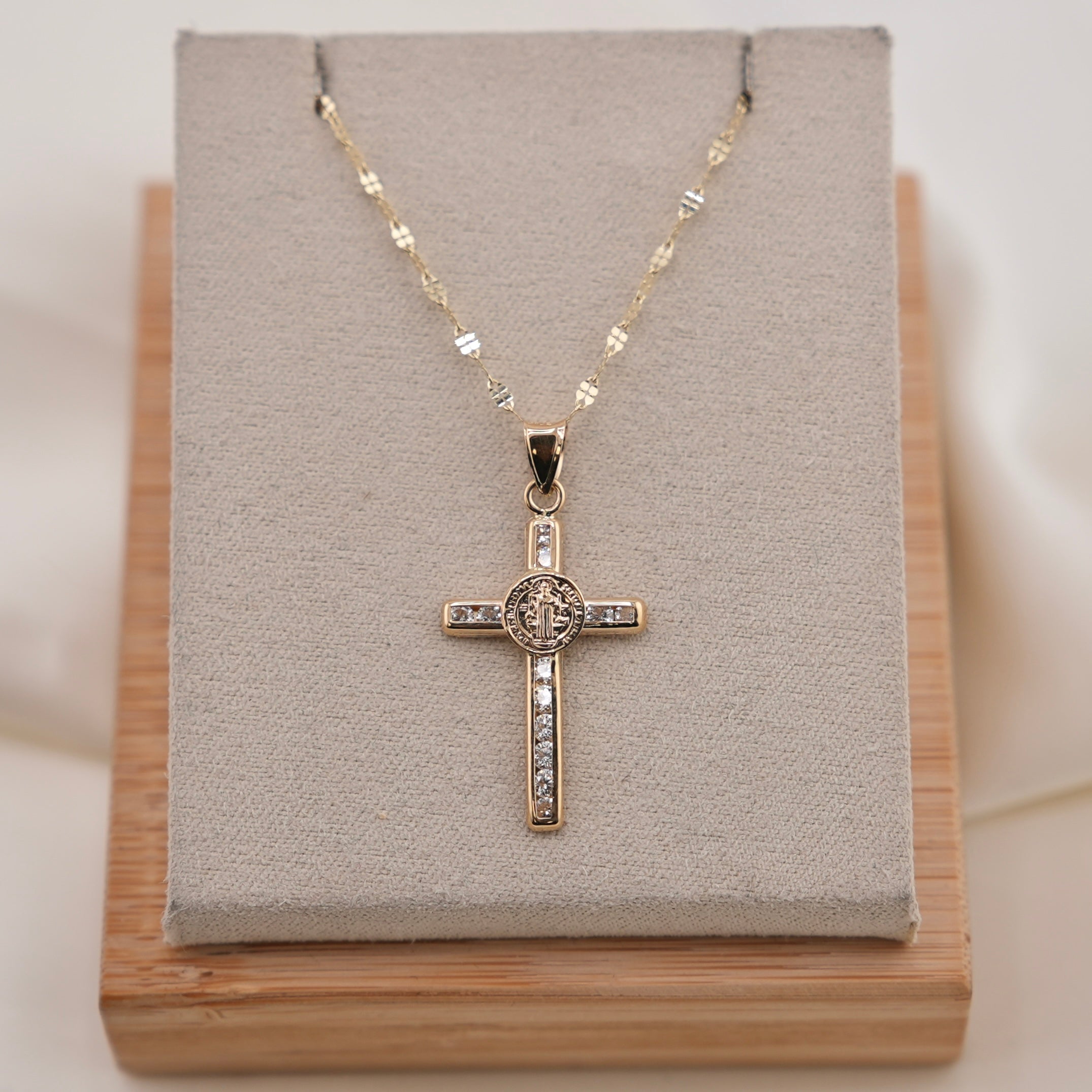 14k Gold San Benito Cross Chain Set