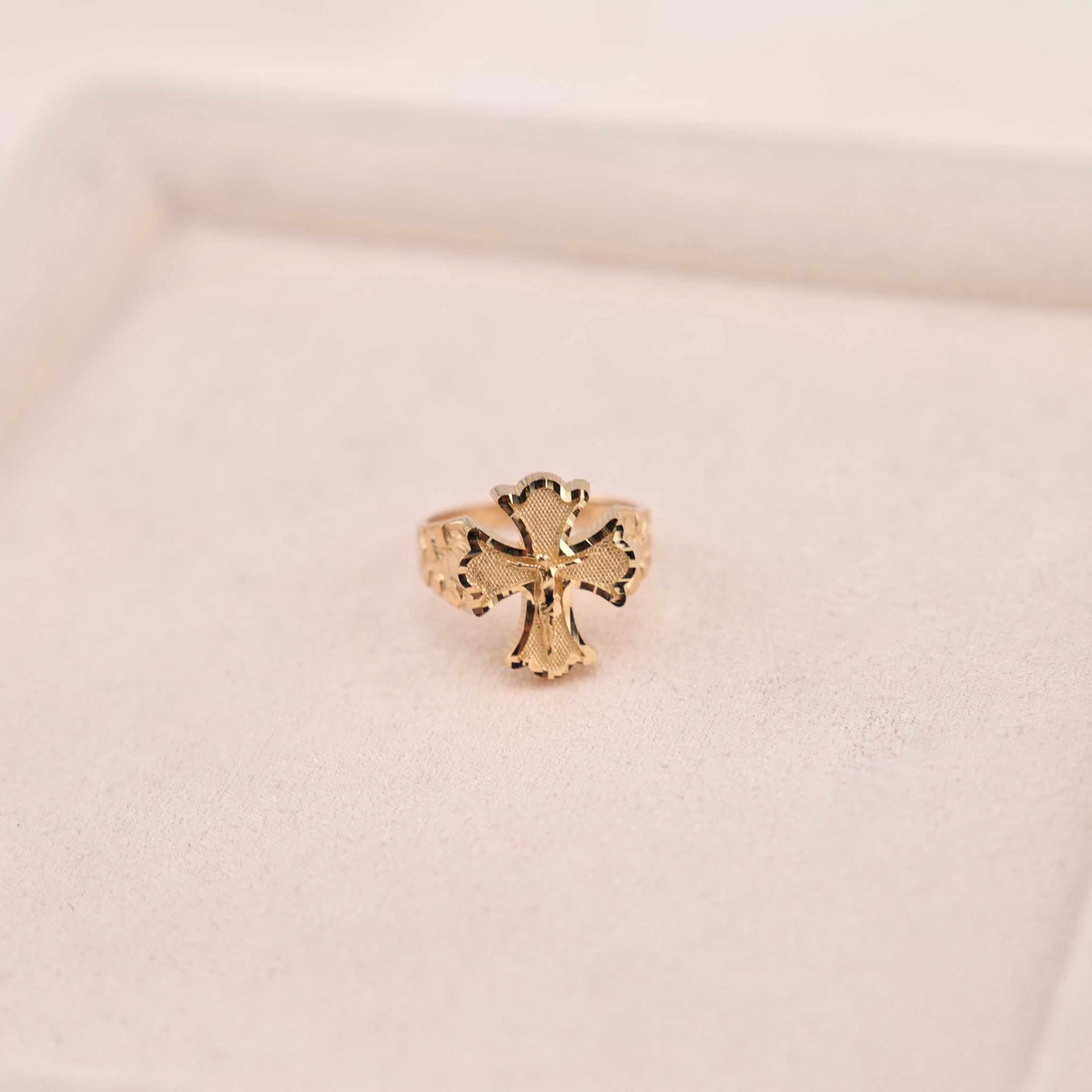 14k Gold Medium Cross Nugget Ring