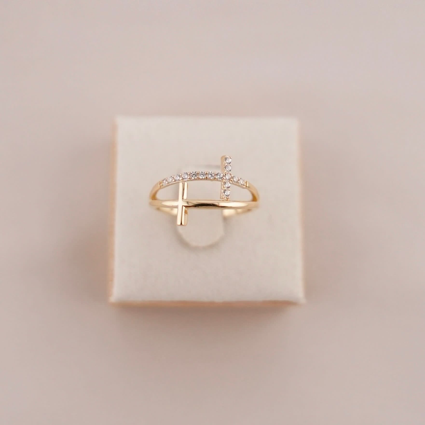 14k Gold Double Cross Ring