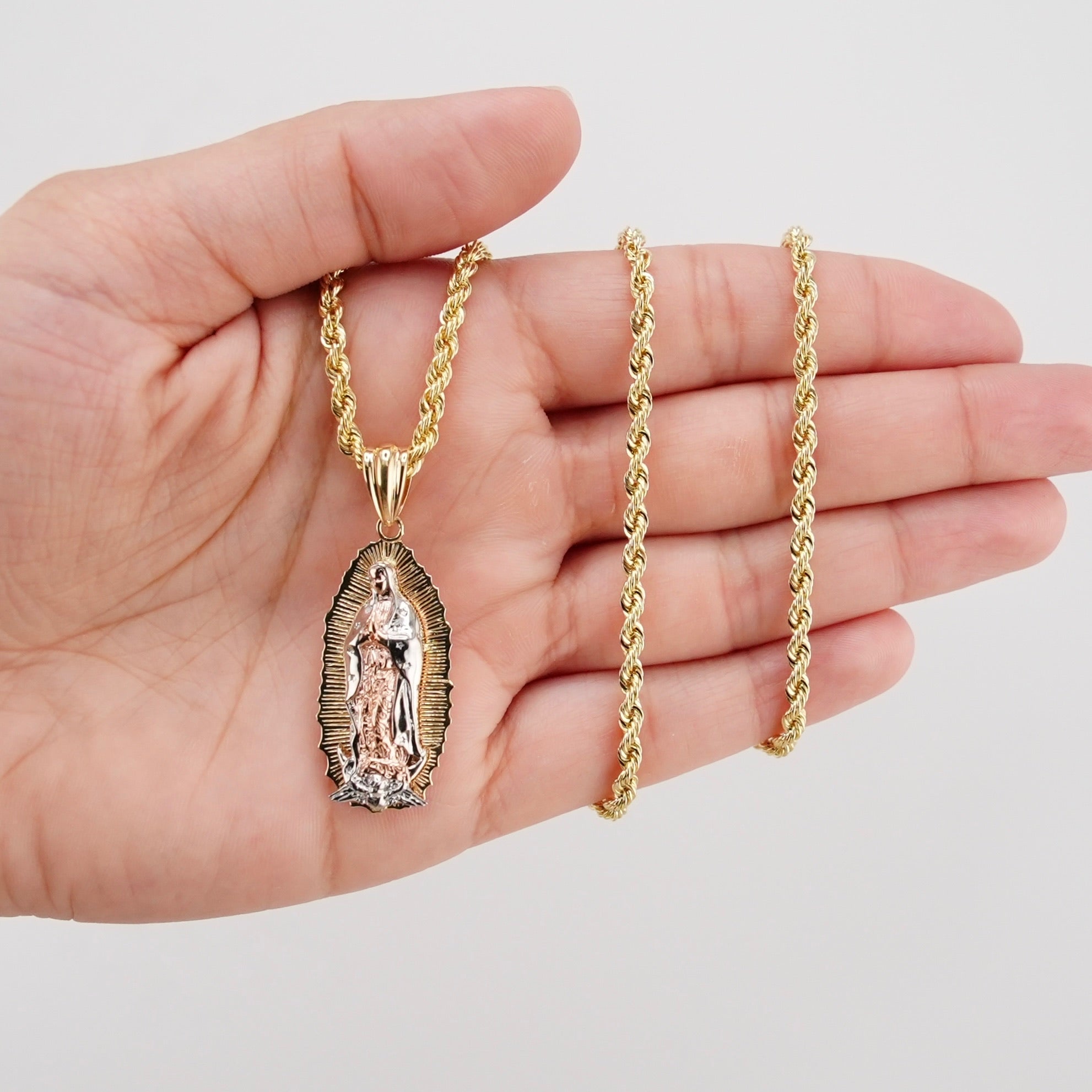 14k Gold Medium Virgencita Chain Set