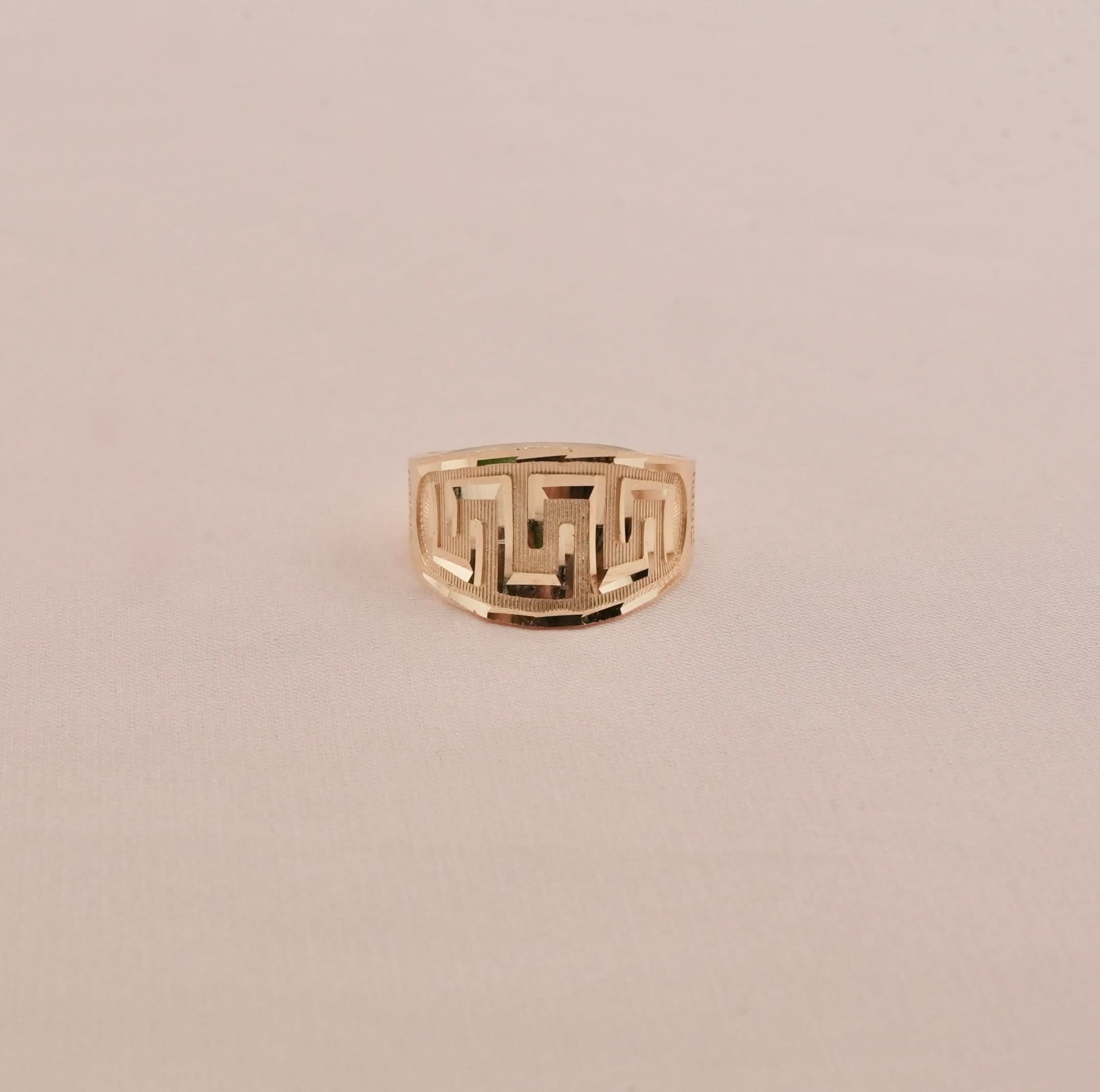 14K Gold Women’s Ring . RG-1846