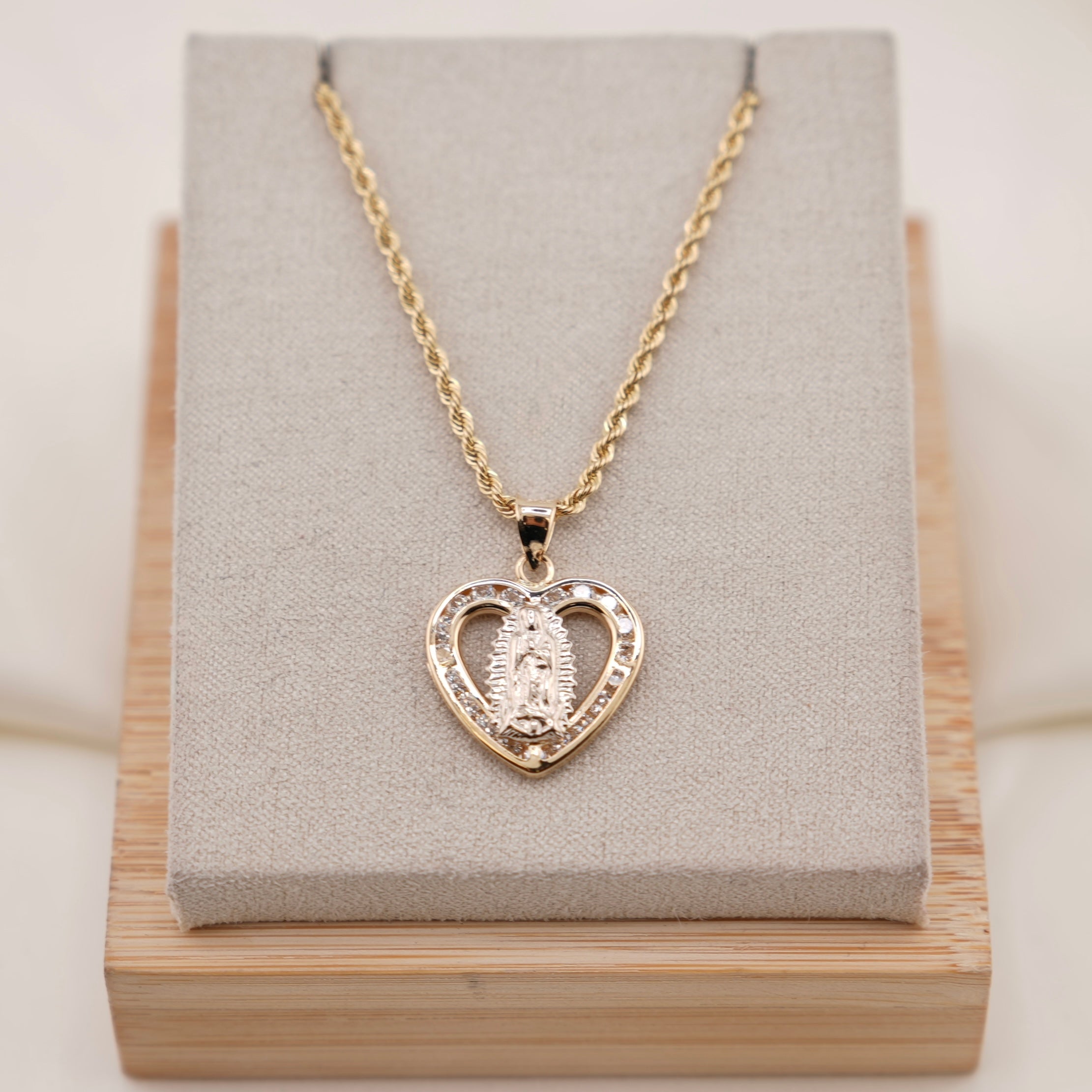 14k Gold Virgencita Heart Chain Set