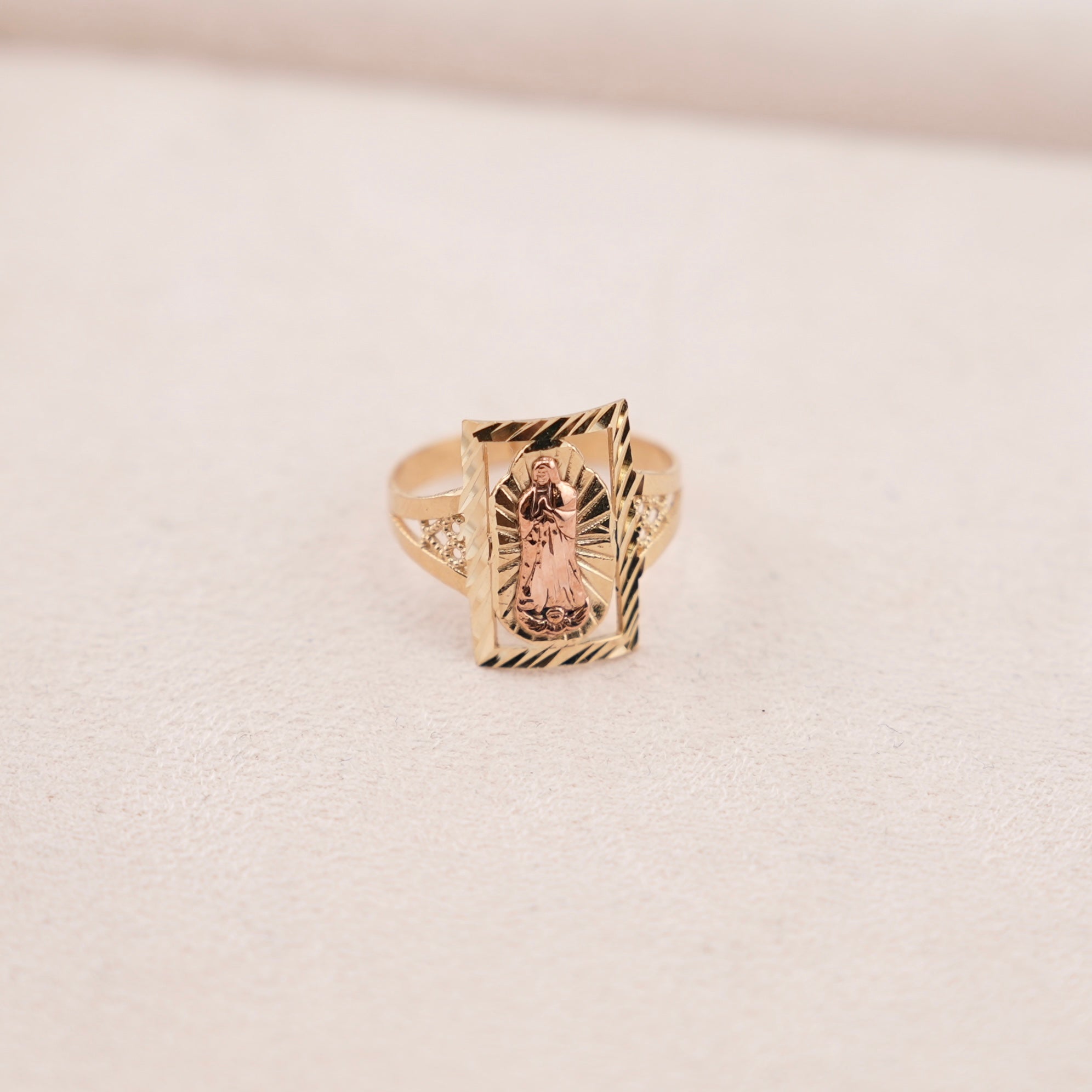 14k Gold Virgencita Ring