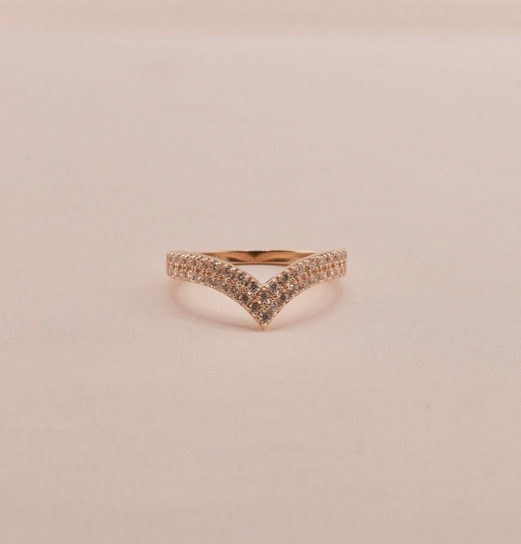 14K Gold Women’s Ring