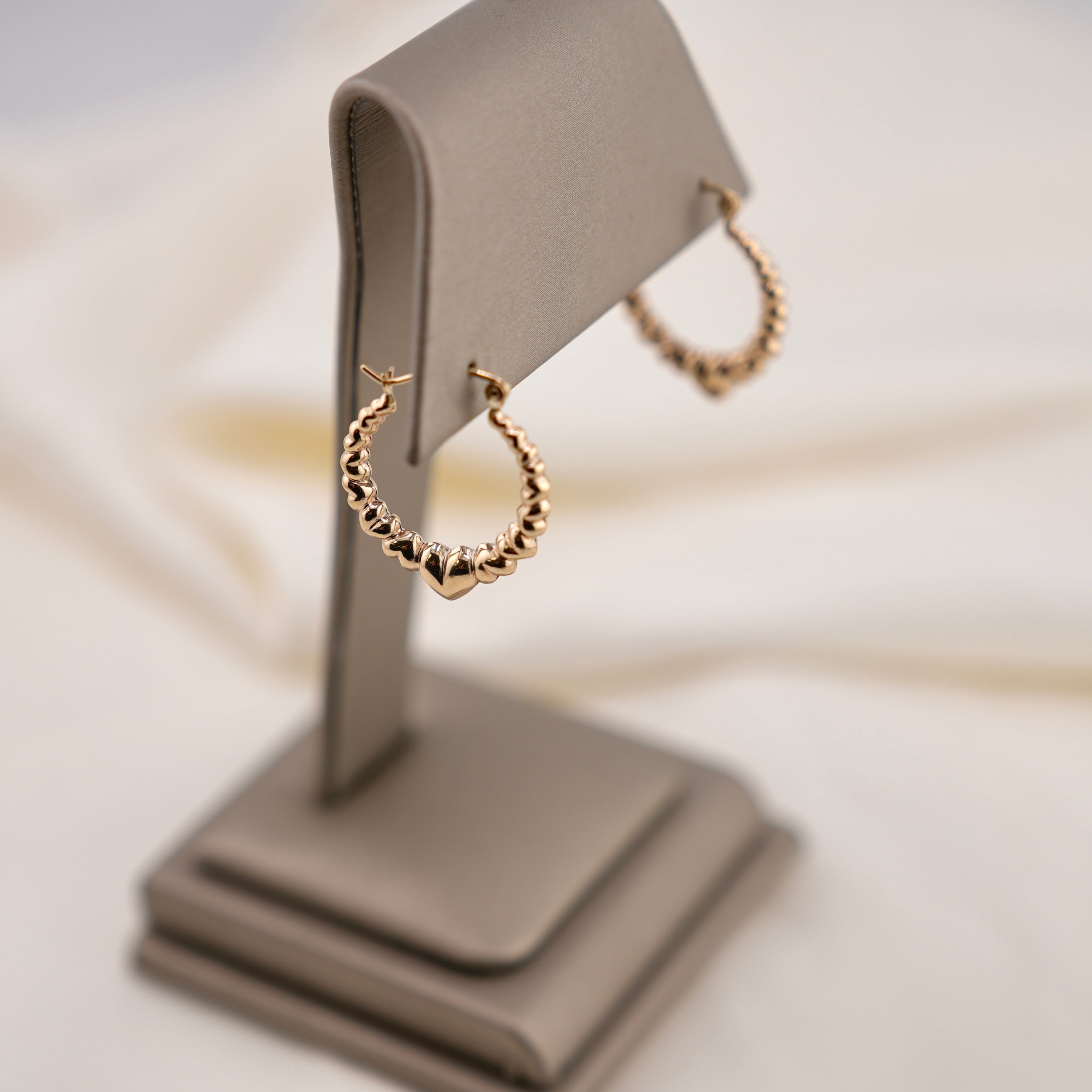 14k Gold Hollow Heart Hoop Earrings