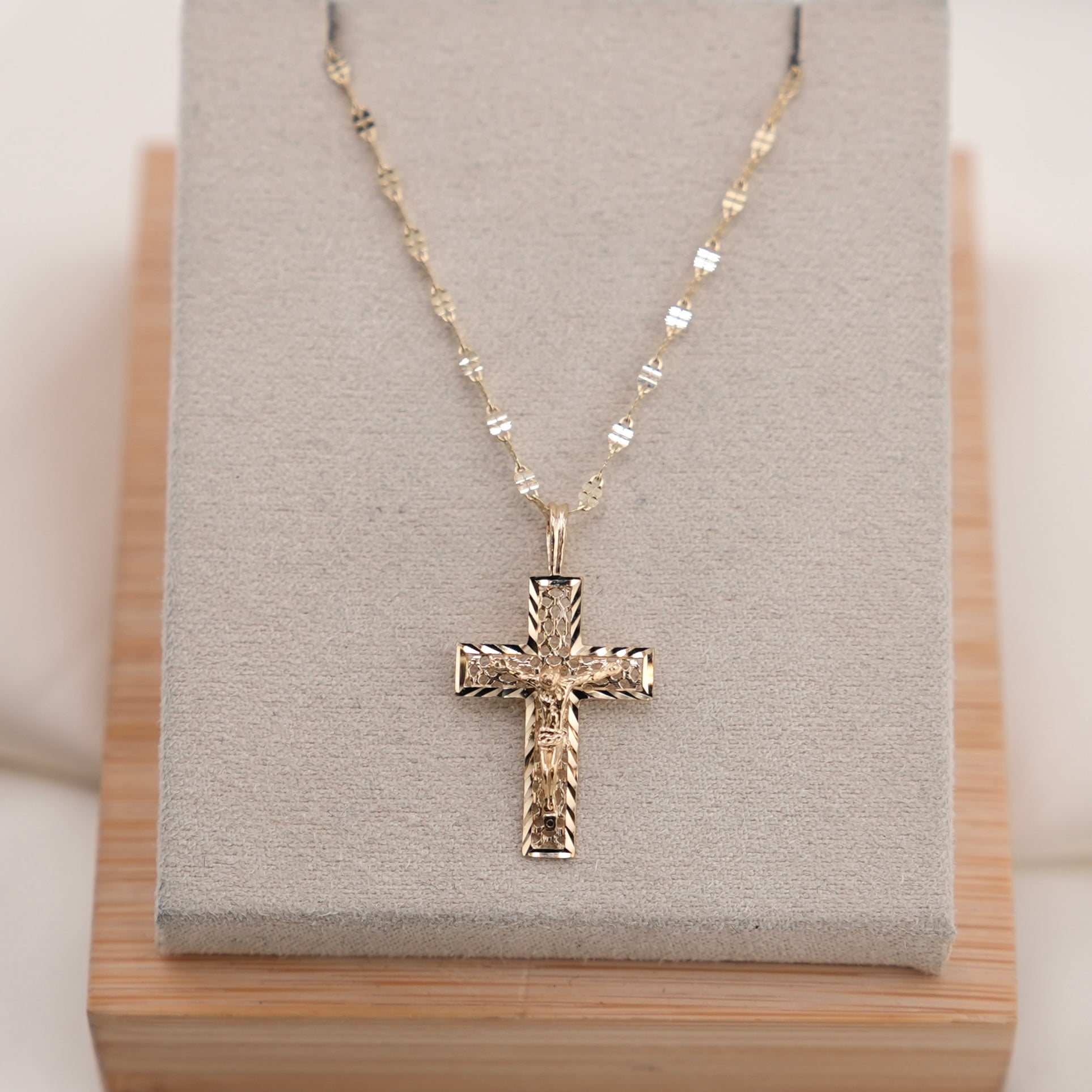 14k Gold Cross Chain Set
