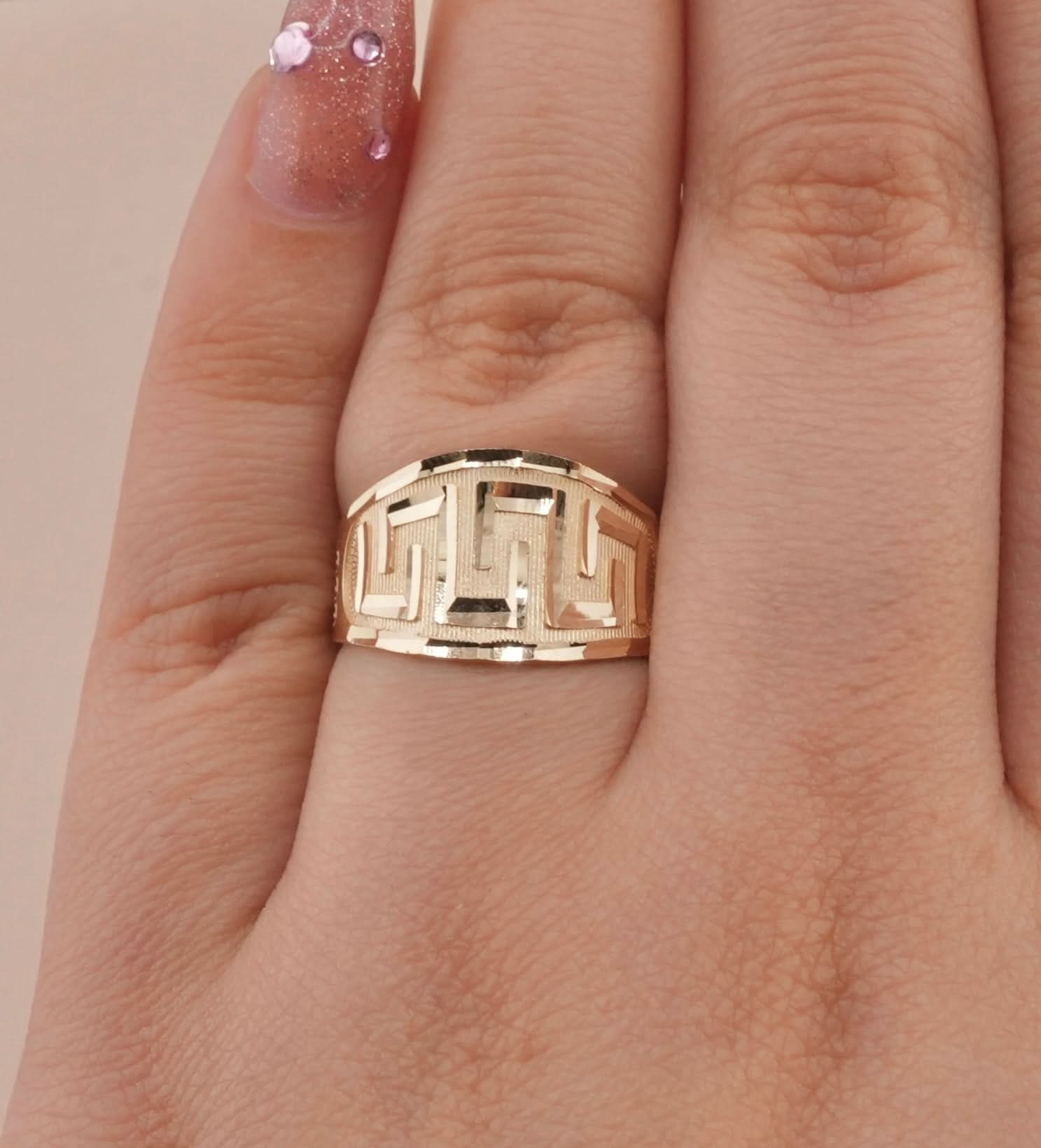 14K Gold Women’s Ring . RG-1846