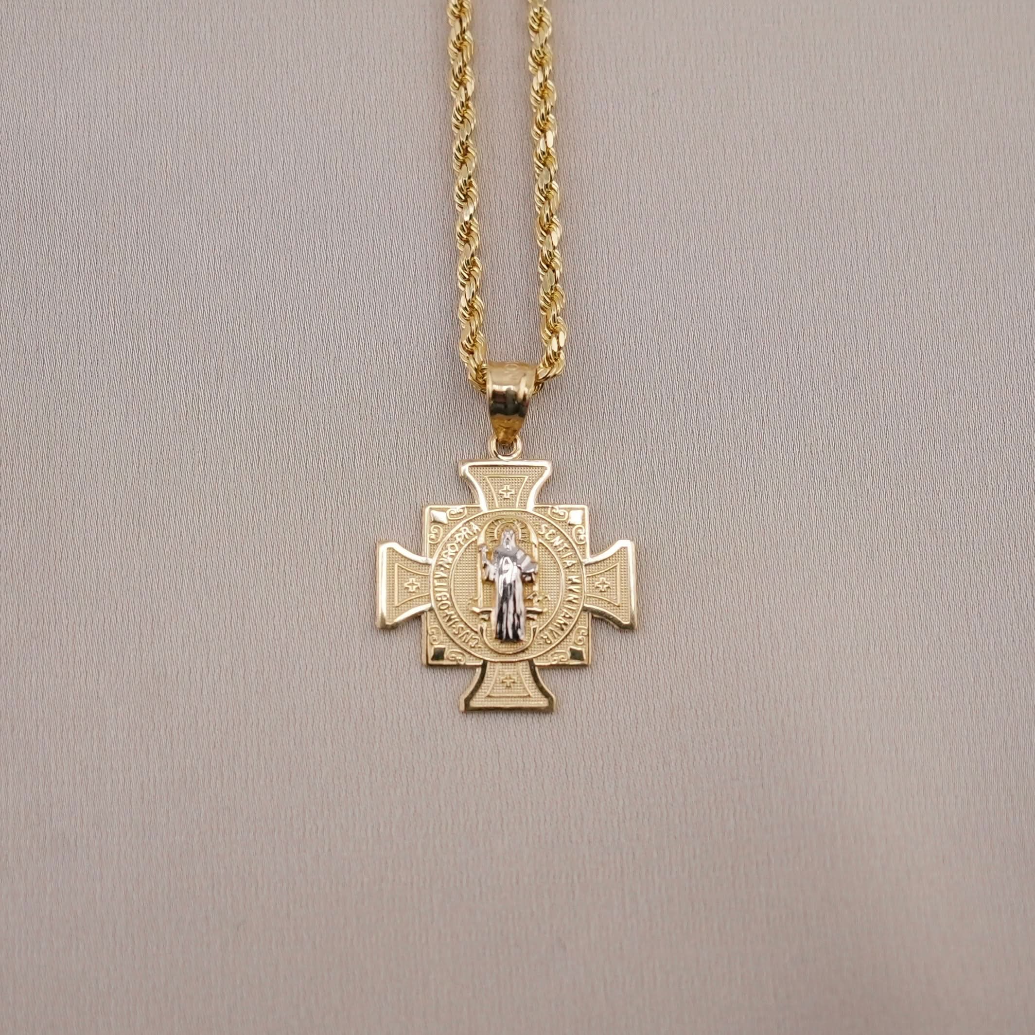 14k Gold Small San Benito Chain Set . 013