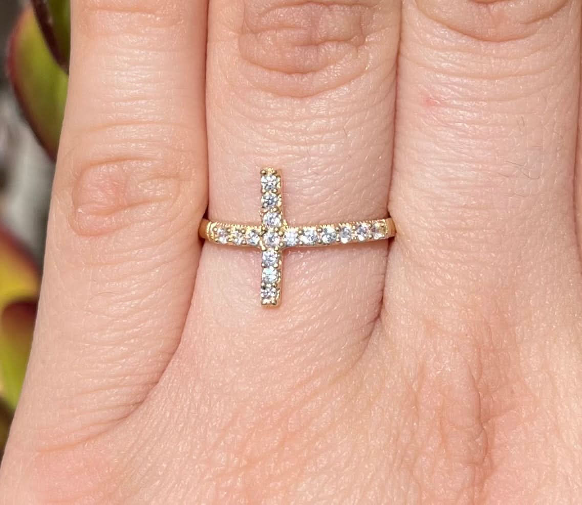 14k Gold Women’s Cross Ring