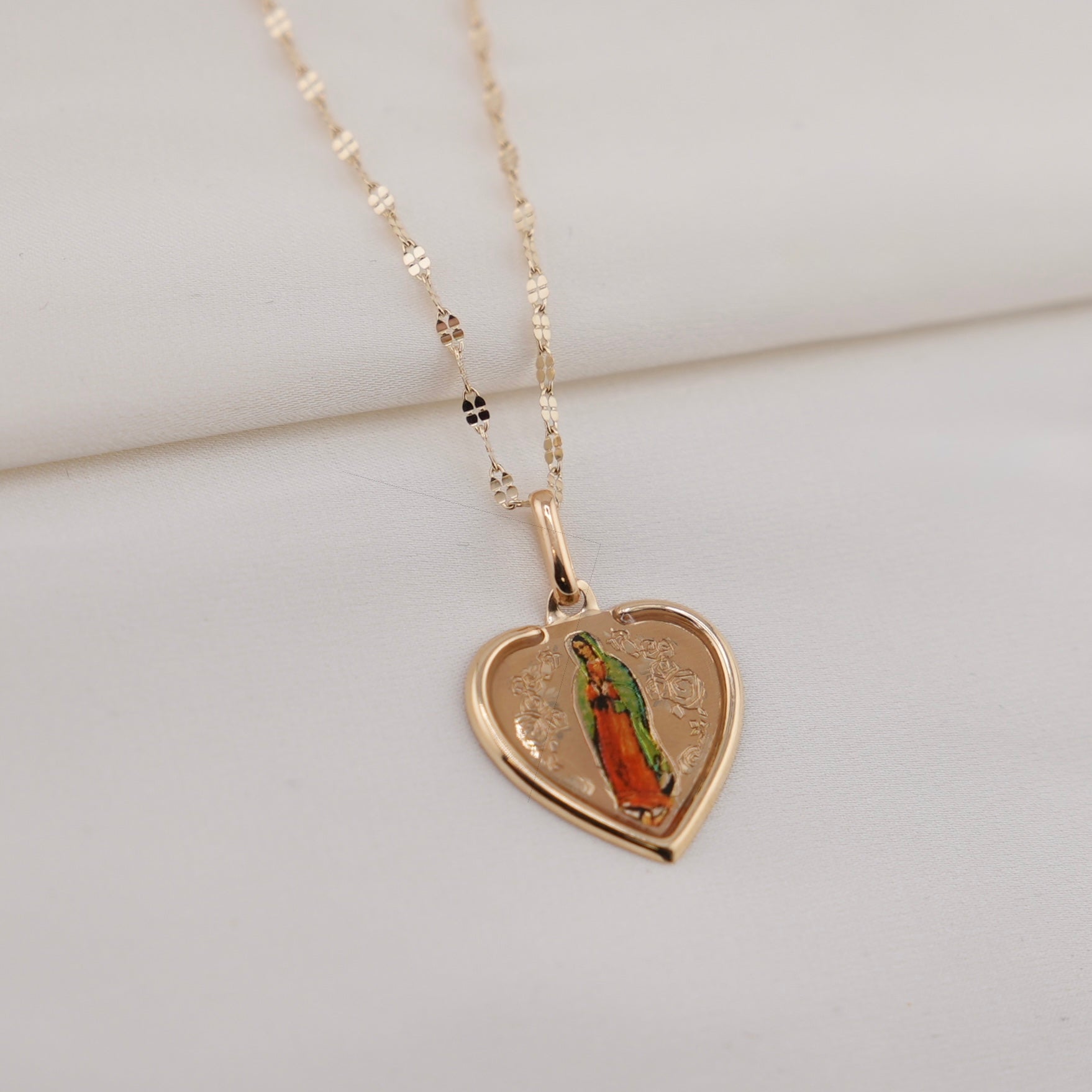14k Gold Virgencita Heart Chain Set