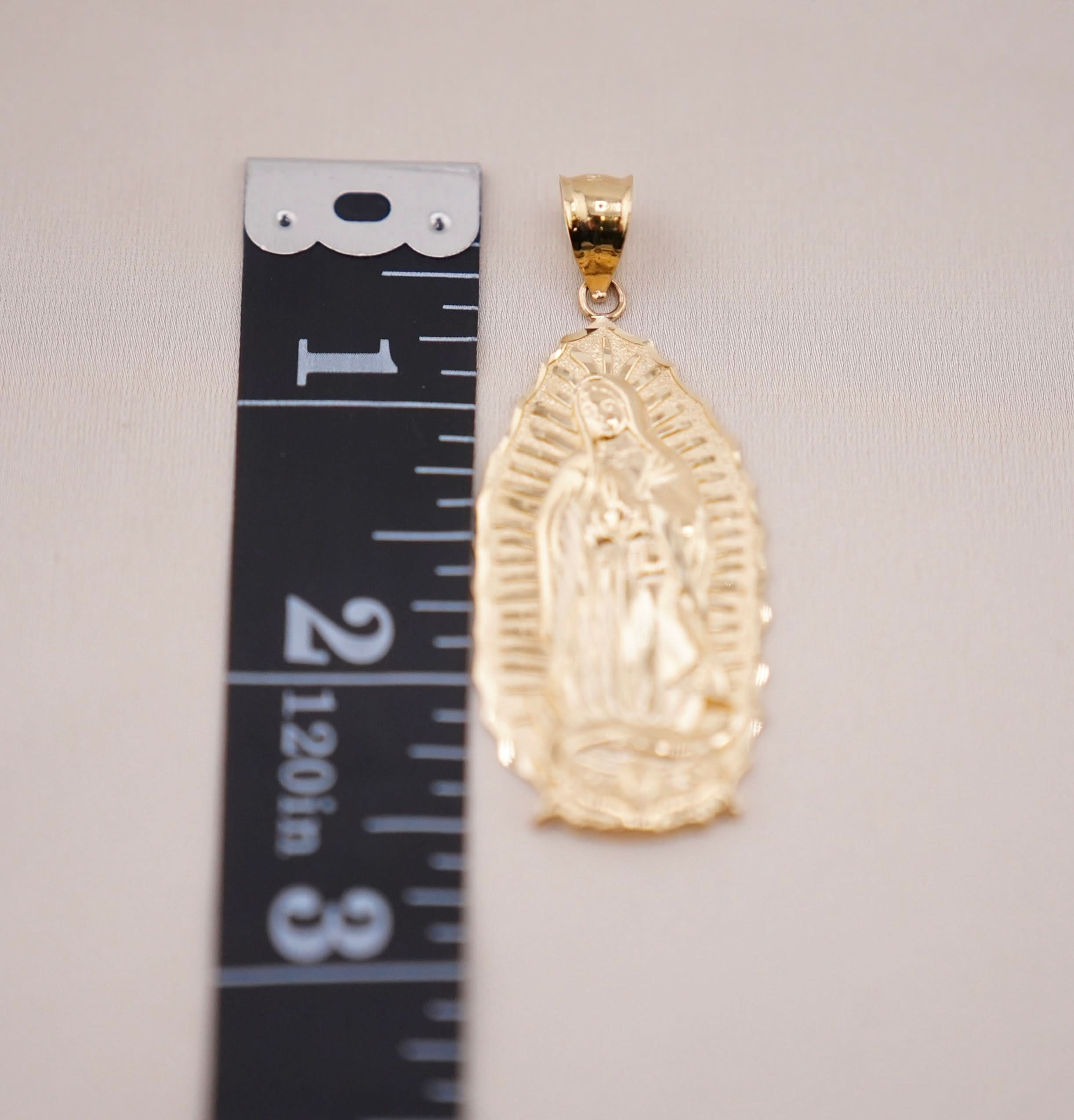 14k Gold Large Virgencita Chain Set