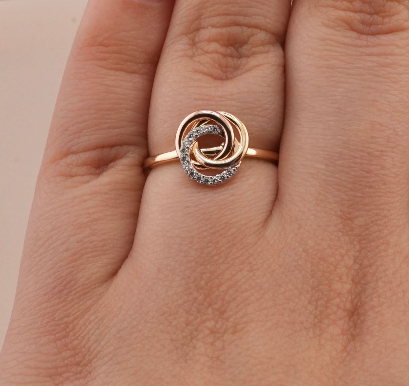 14K Gold Women’s Ring