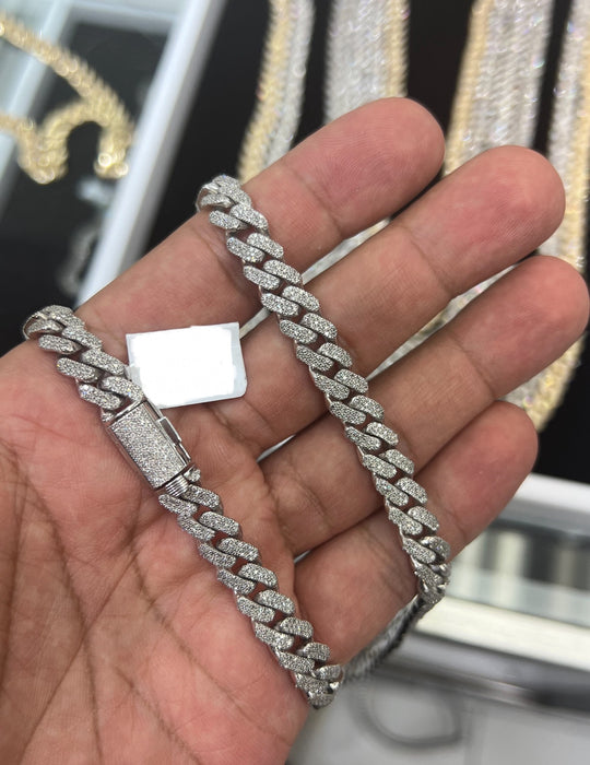 10k Diamond Chain 8mm white Gold 6.69ct aprox