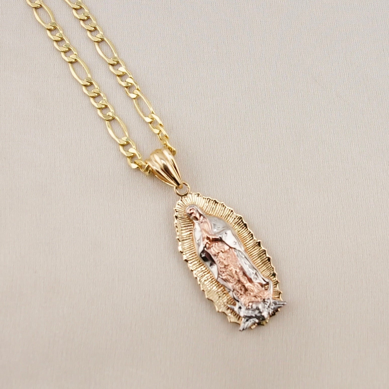 14k Gold Medium Virgencita Chain Set