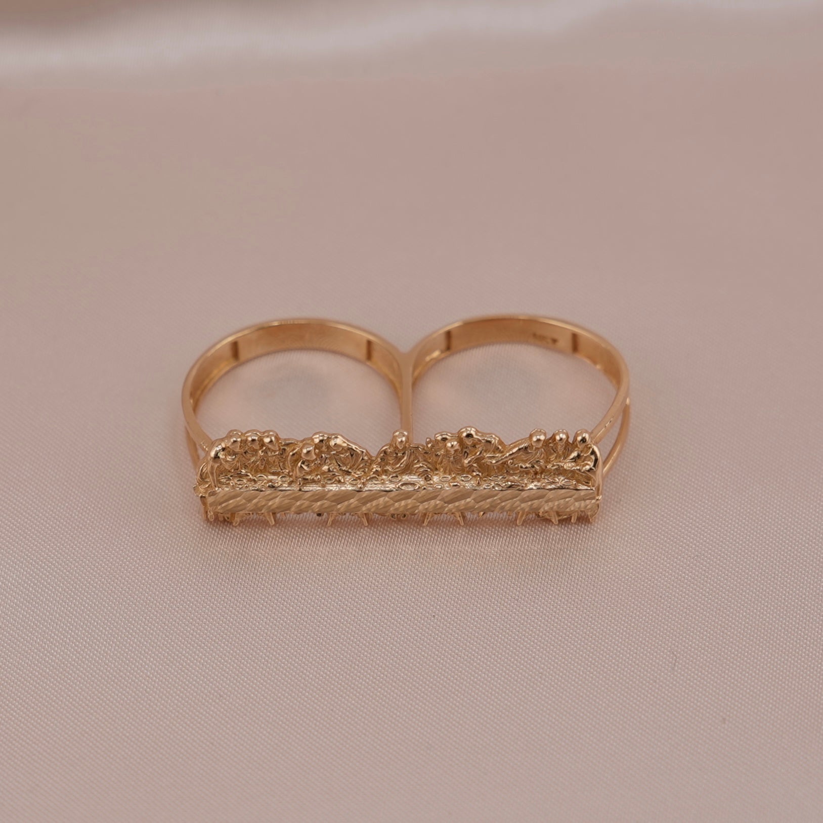 14k Gold Last Supper Two Finger Ring