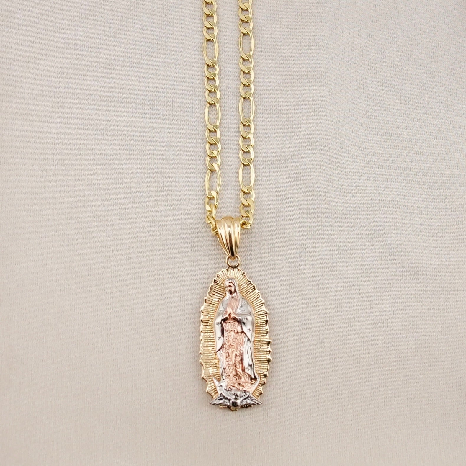 14k Gold Medium Virgencita Chain Set