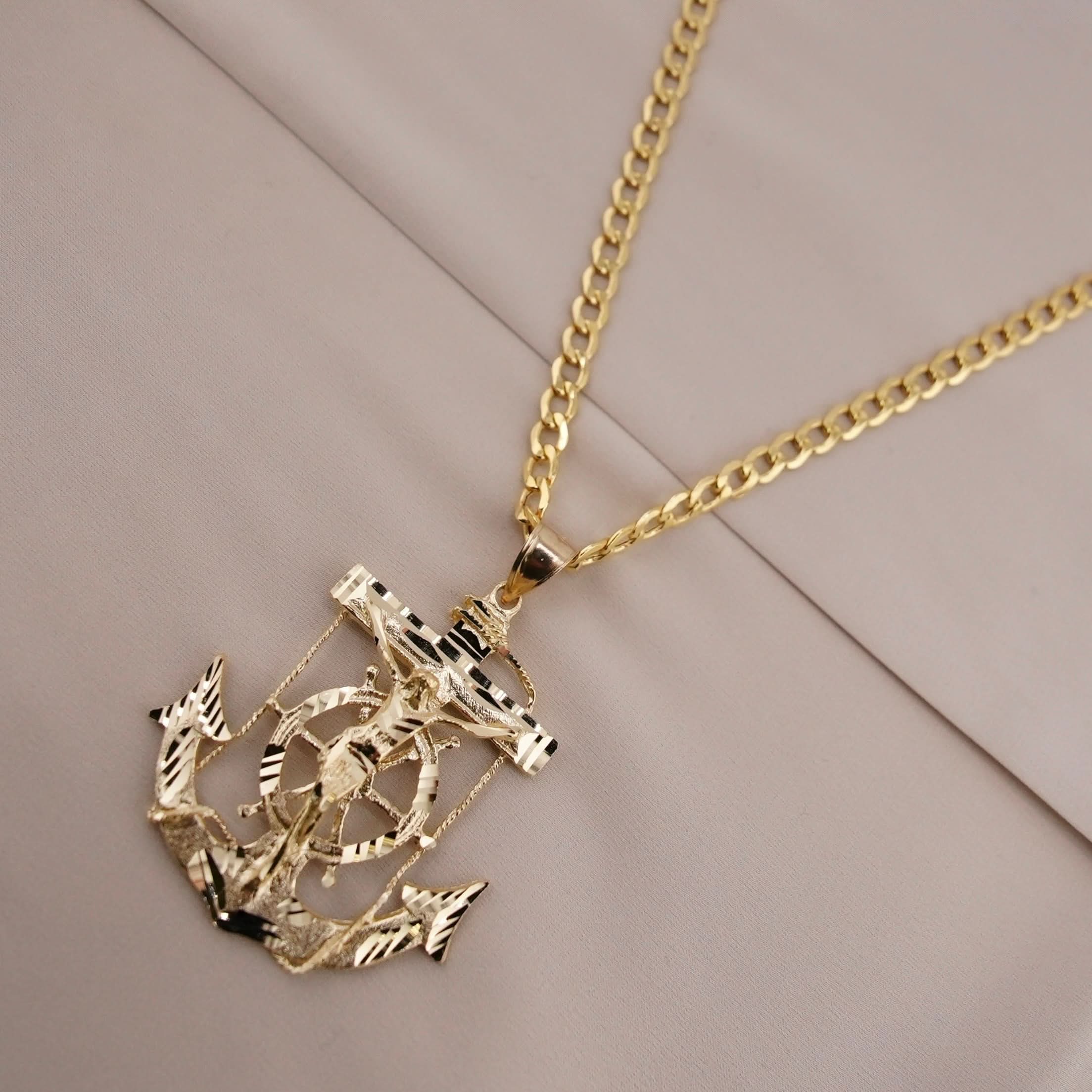 14k Gold Large Anchor Chain Set