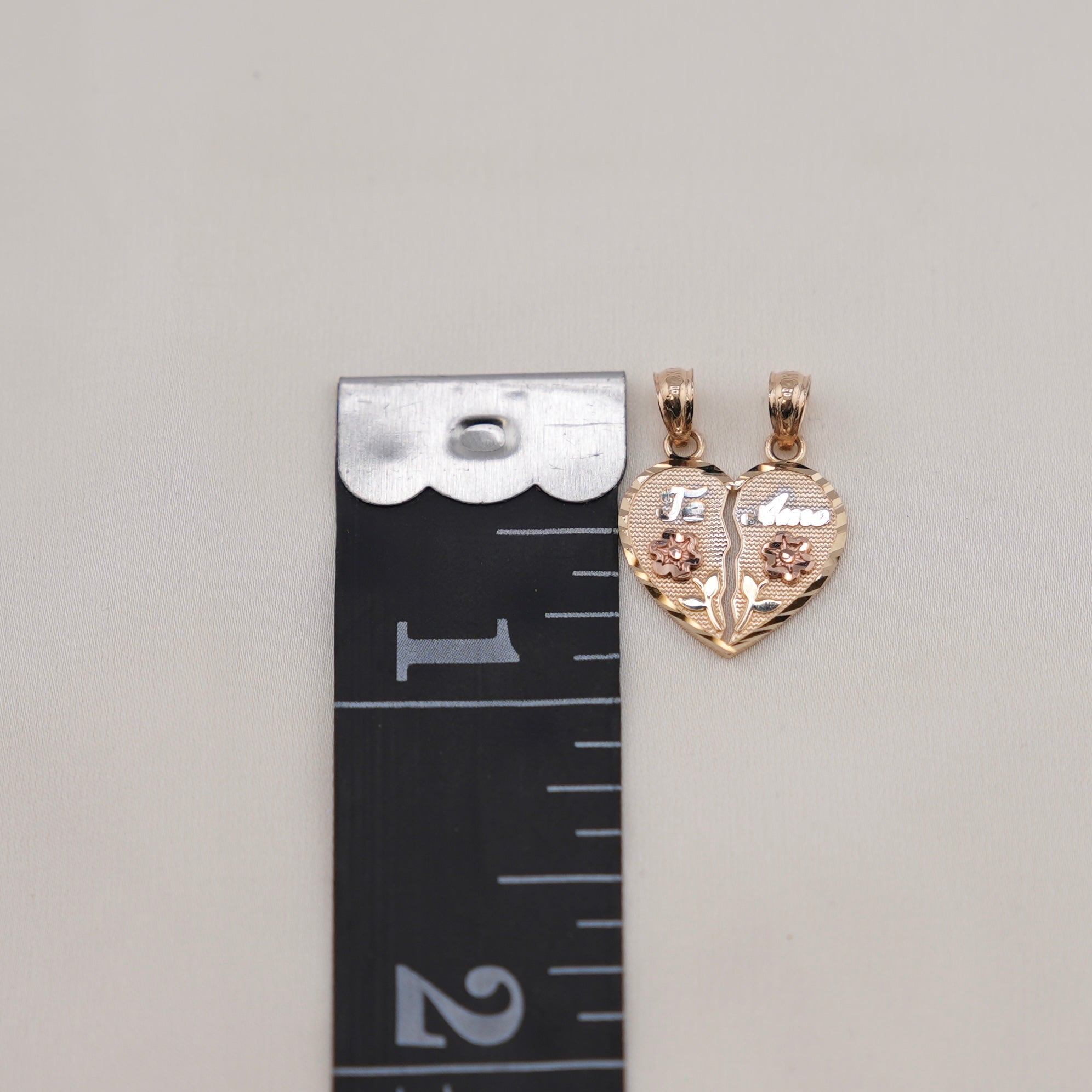 14k Gold Te Amo Chain set