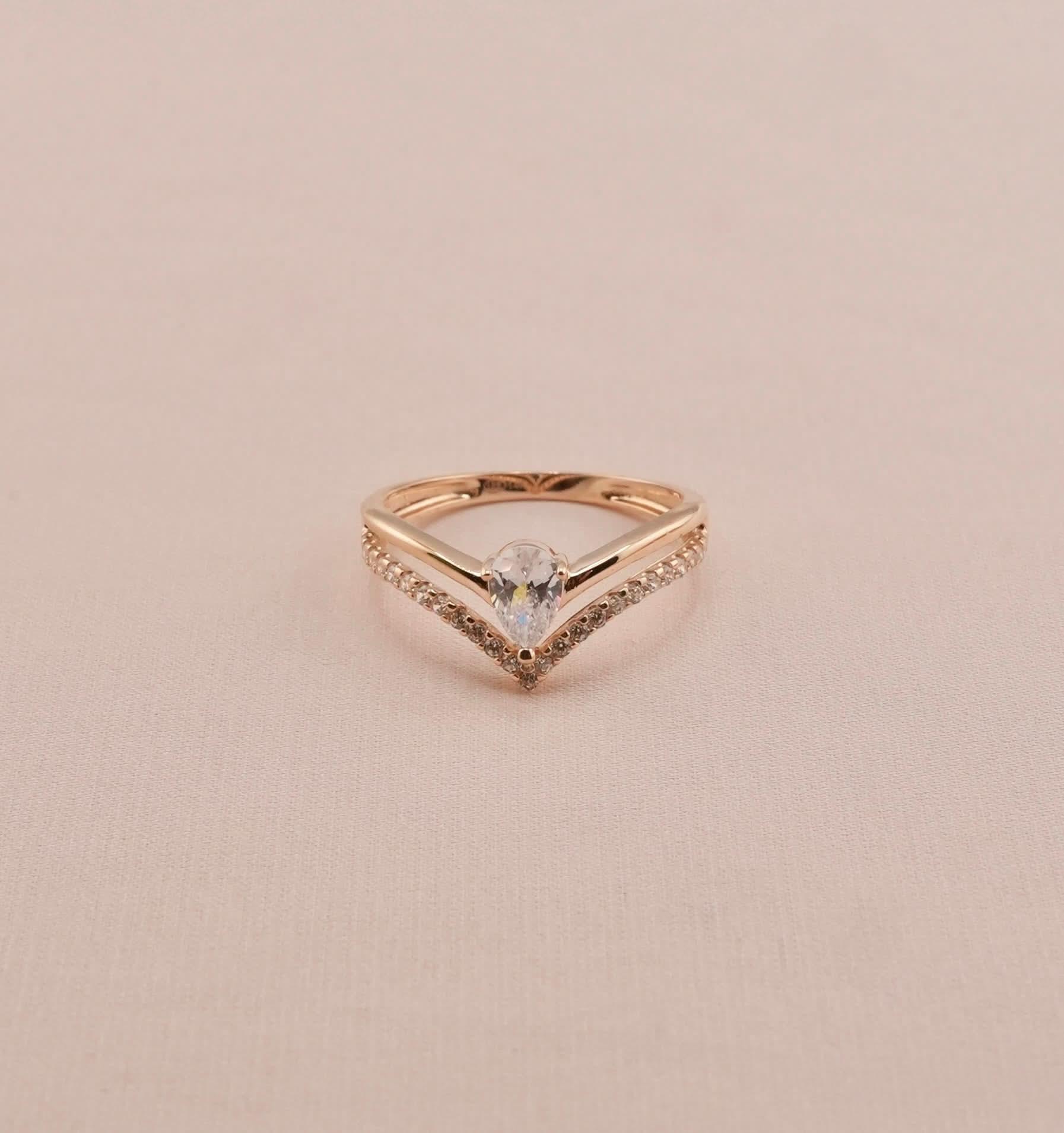 14K Gold Women’s Ring