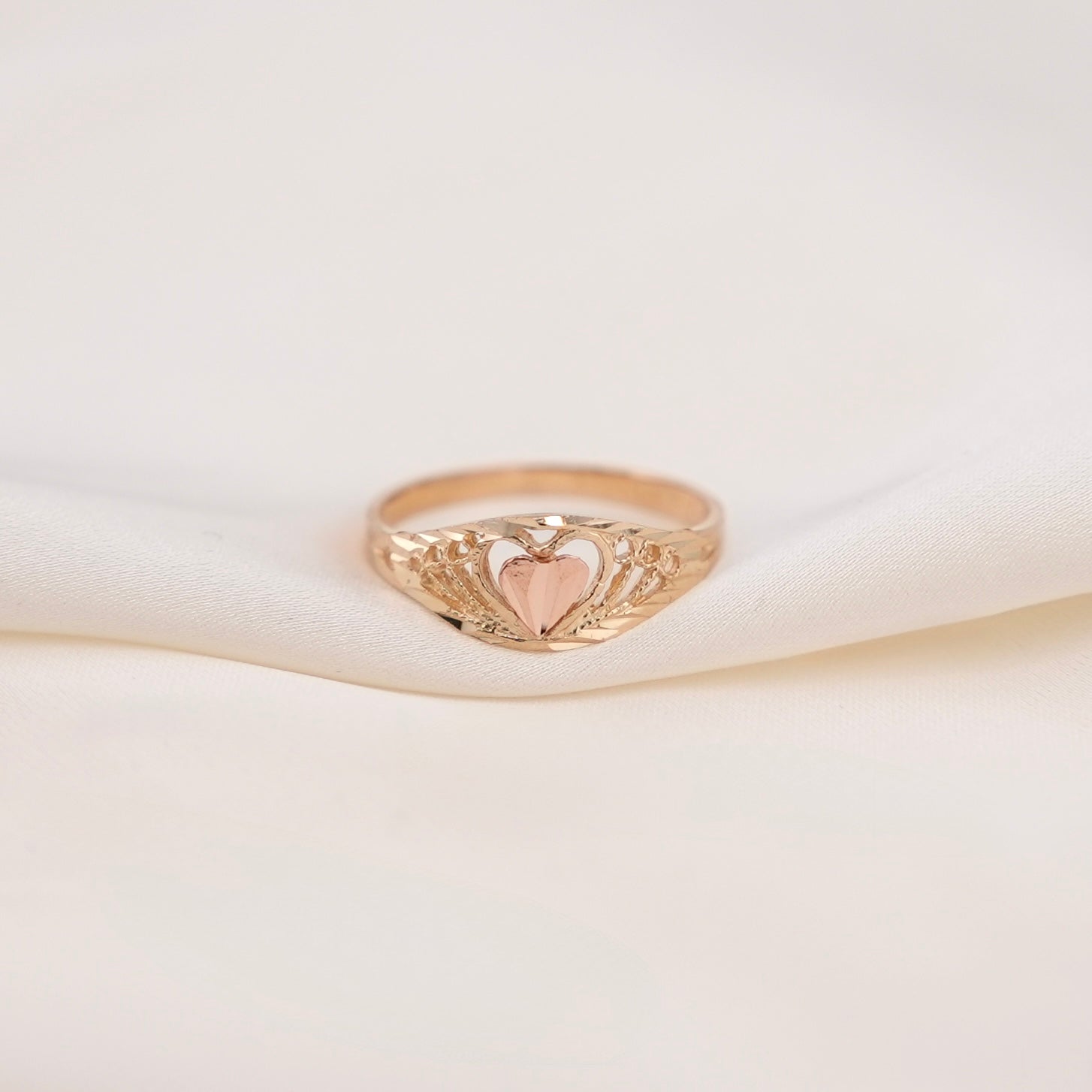14k Gold Heart Ring