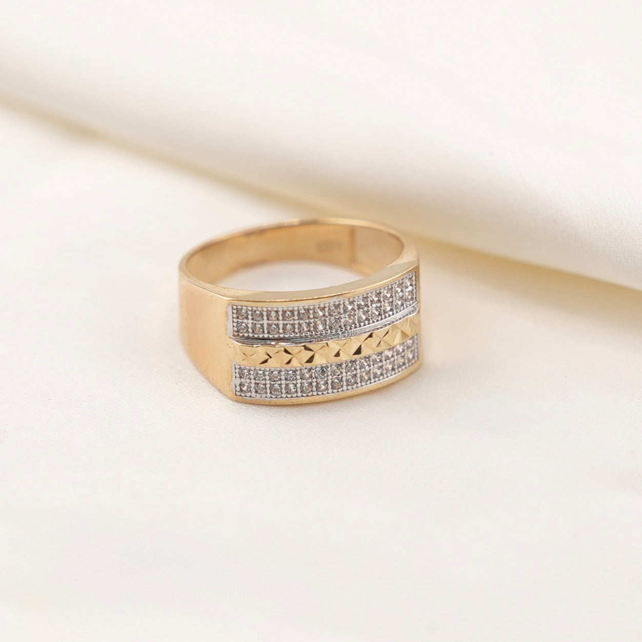 14k Gold Men’s CZ Ring