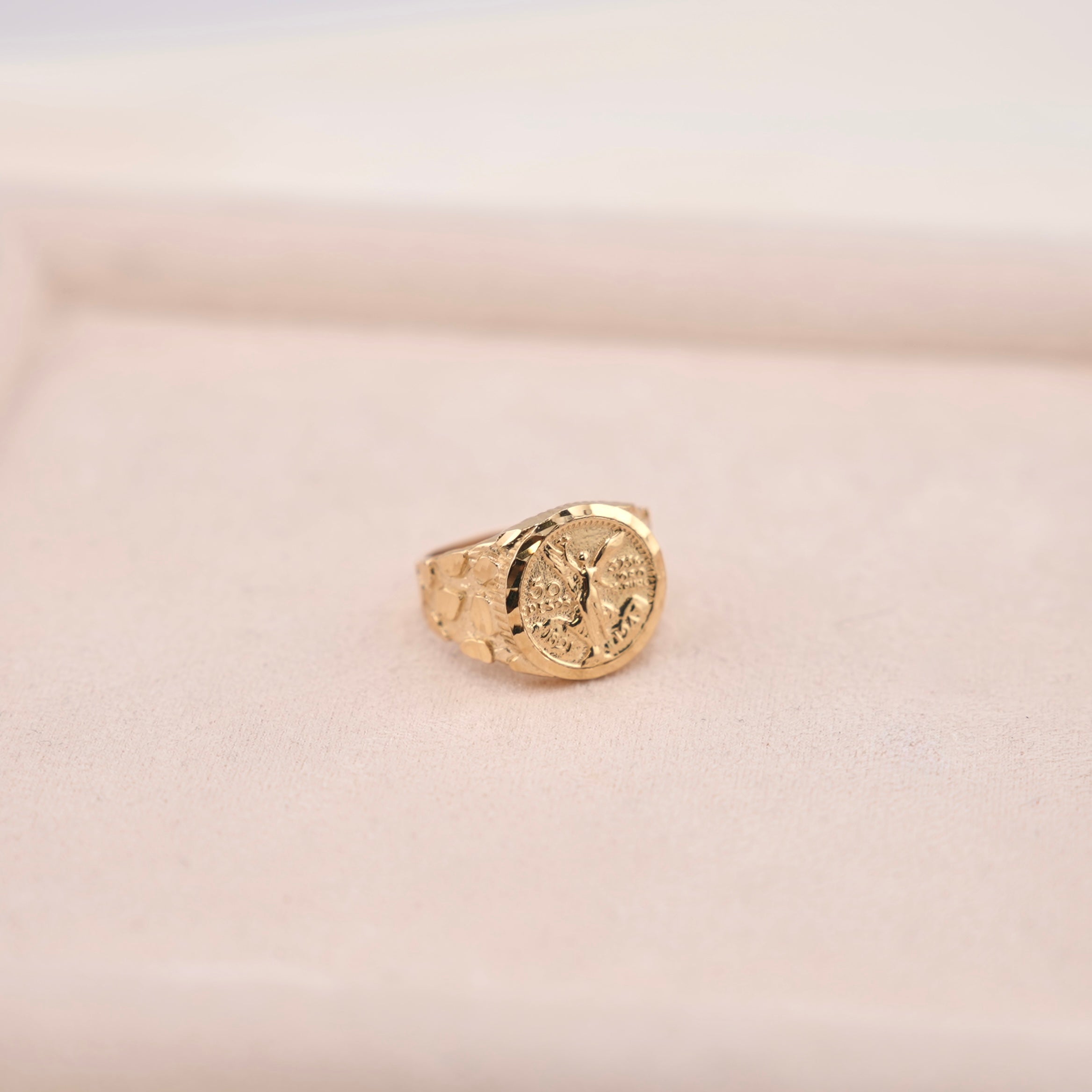 14k Gold Medium Centenario Style Ring