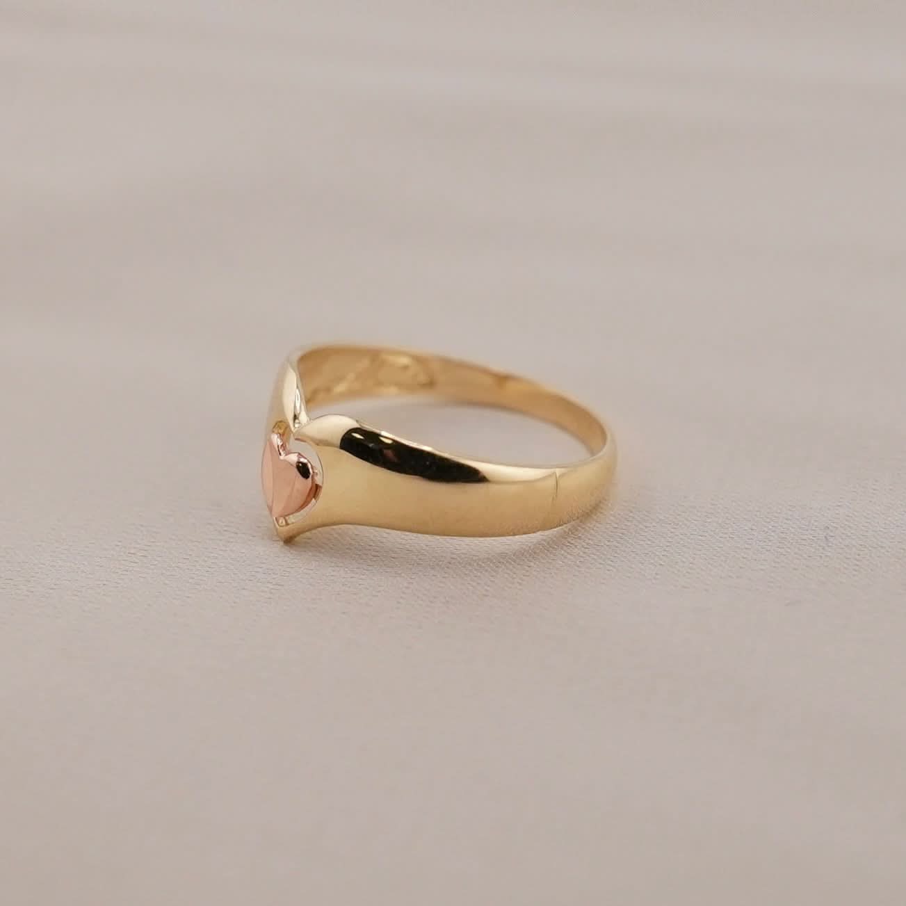 14k Gold Heart Ring