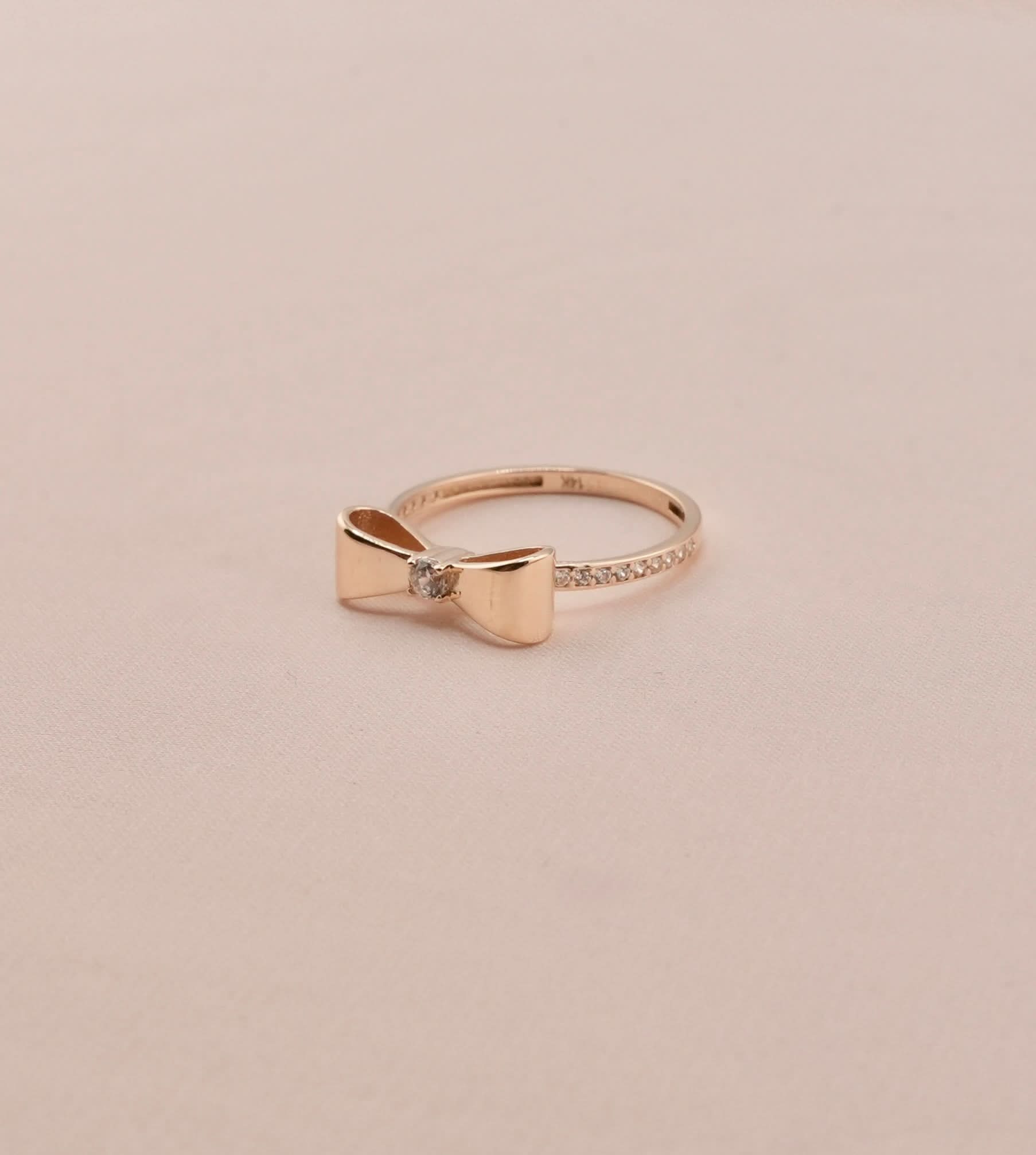 14K Gold Women’s Bow Ring