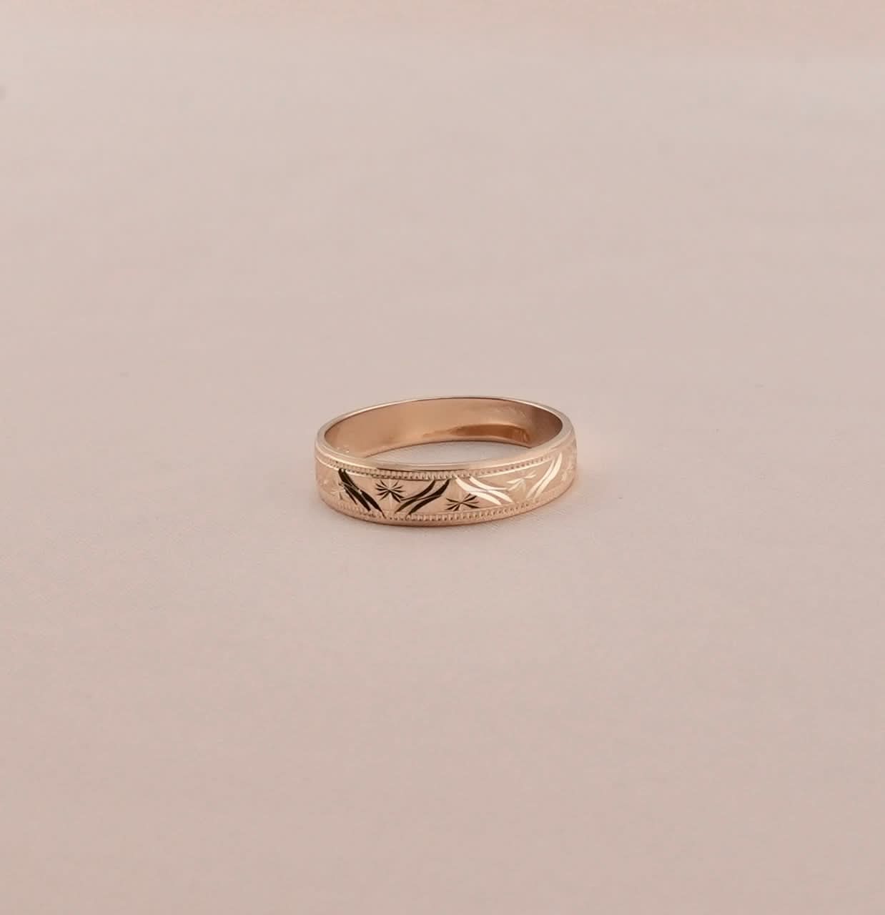 14K Gold Band Women’s Ring . RG-3345