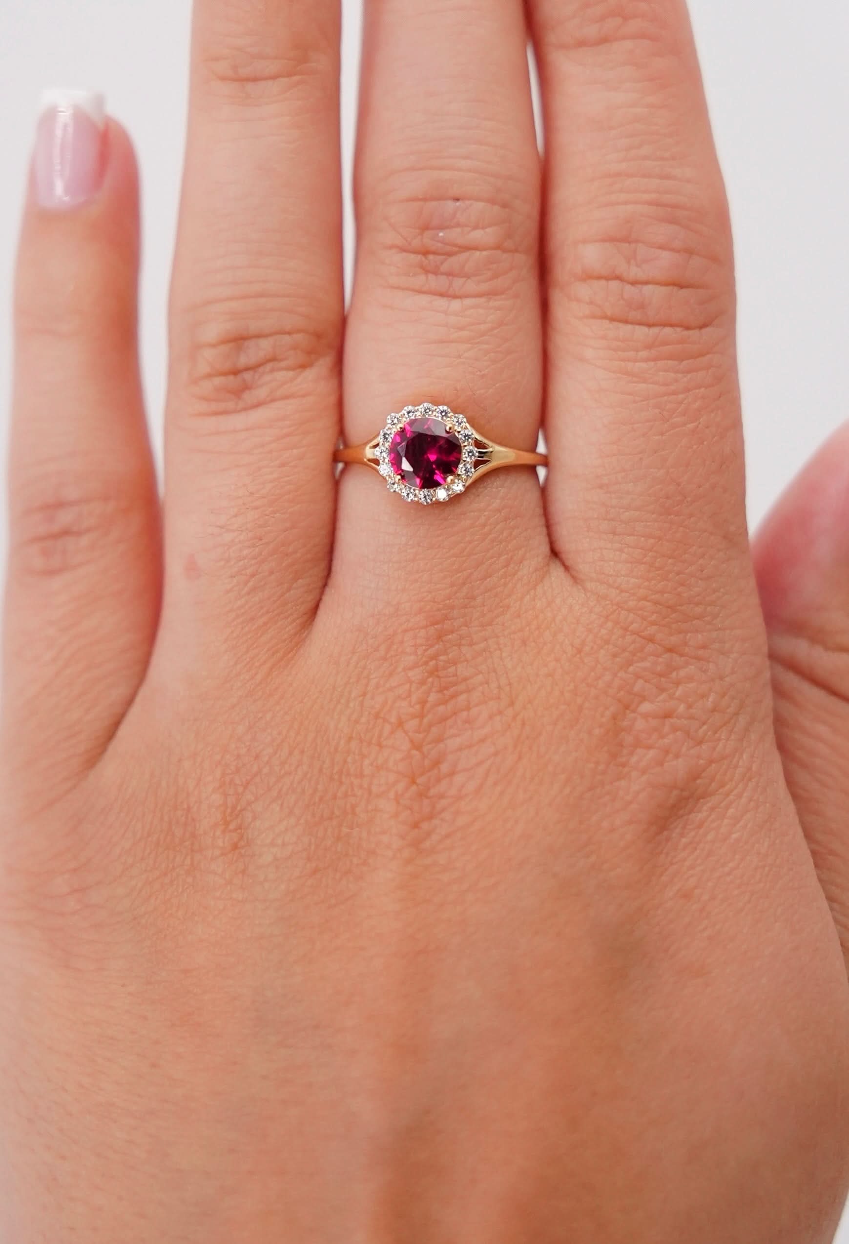 14K Gold Women’s Ring