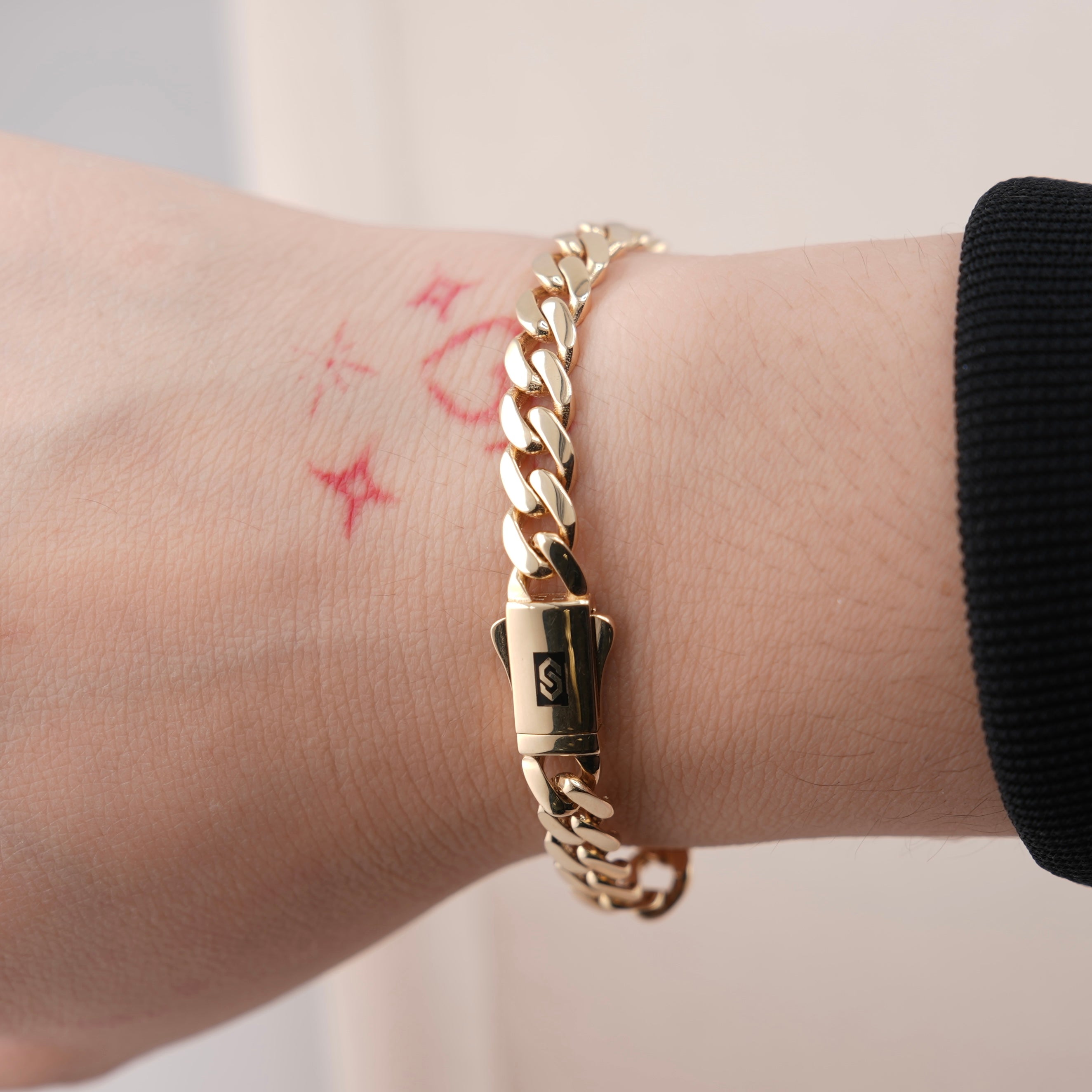 14k Gold Hollow Cuban Bracelet 6.8mm