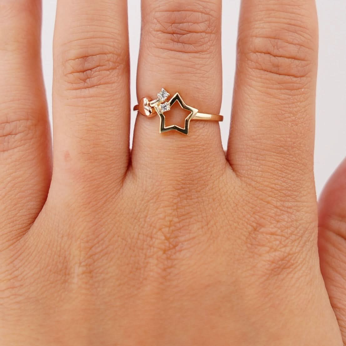 14k Gold Star Ring