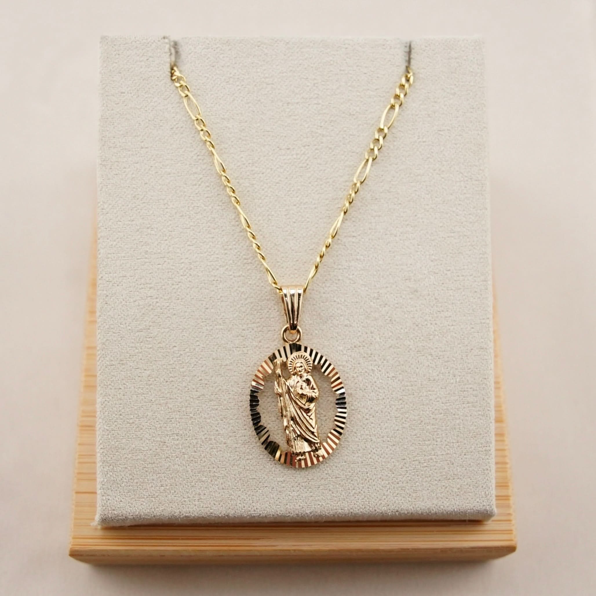 14k Gold San Judas Chain Set