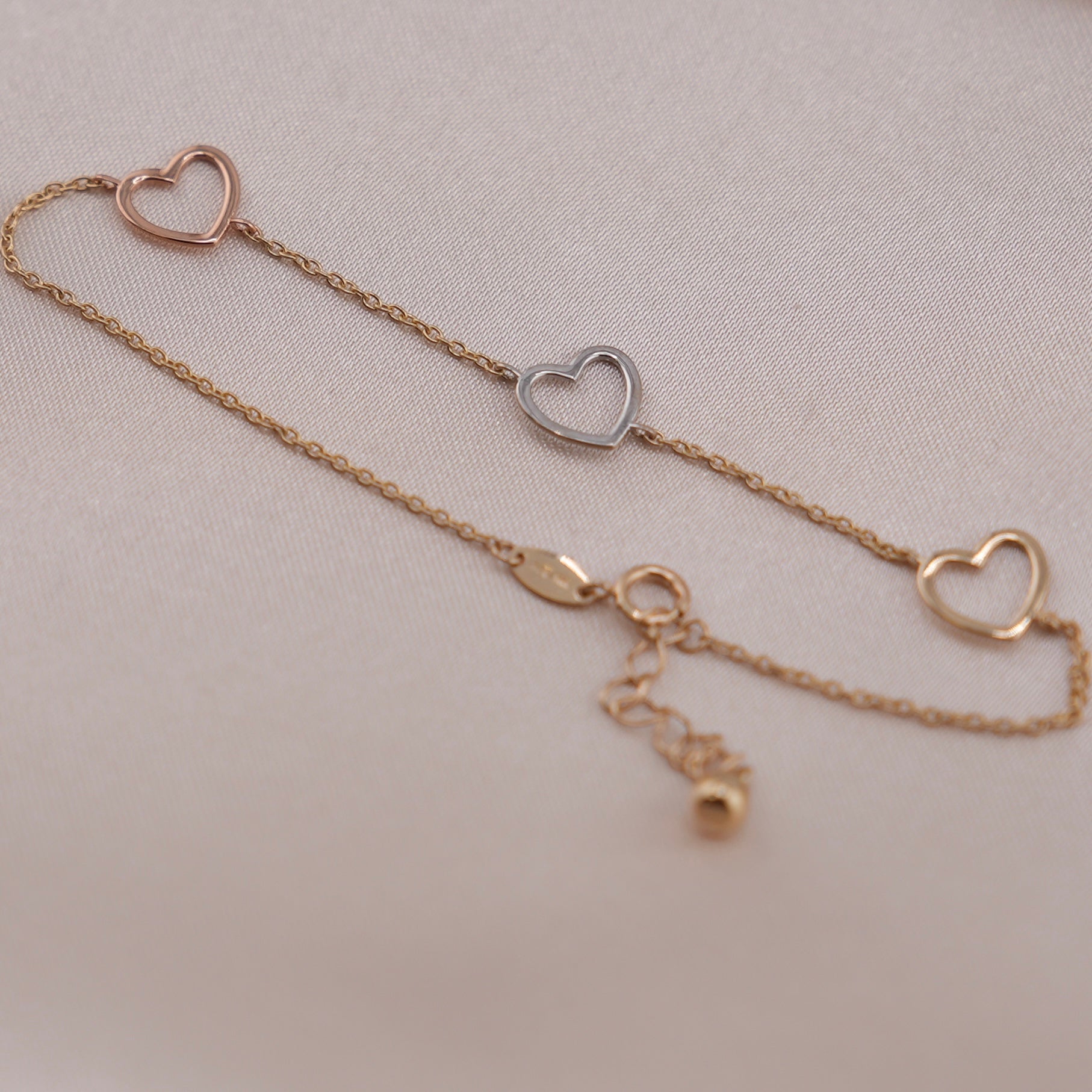 14k Gold Heart Bracelet
