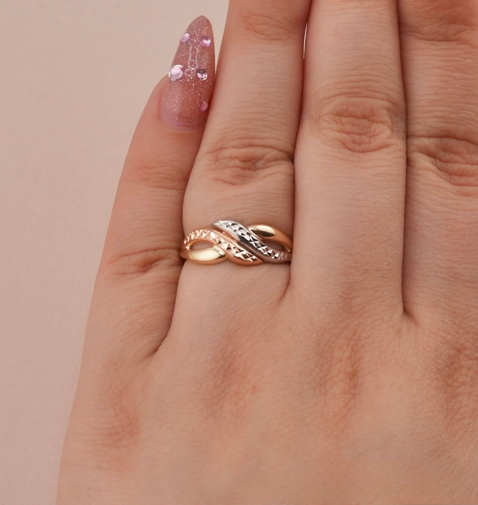 14K Gold Women’s Ring