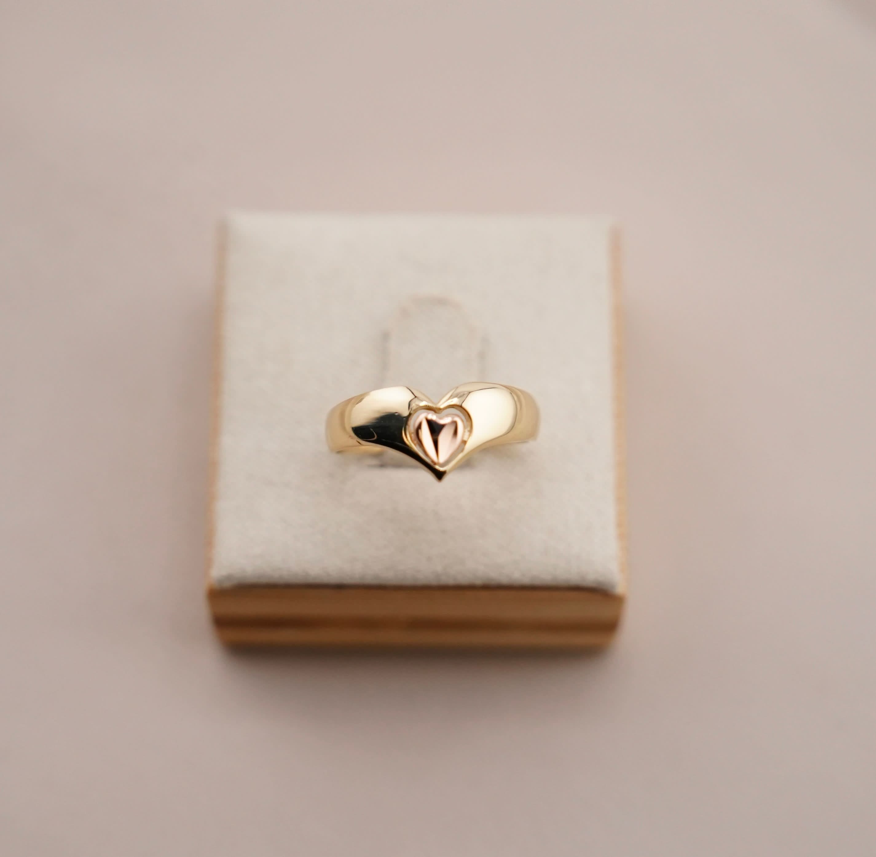 14k Gold Heart Ring