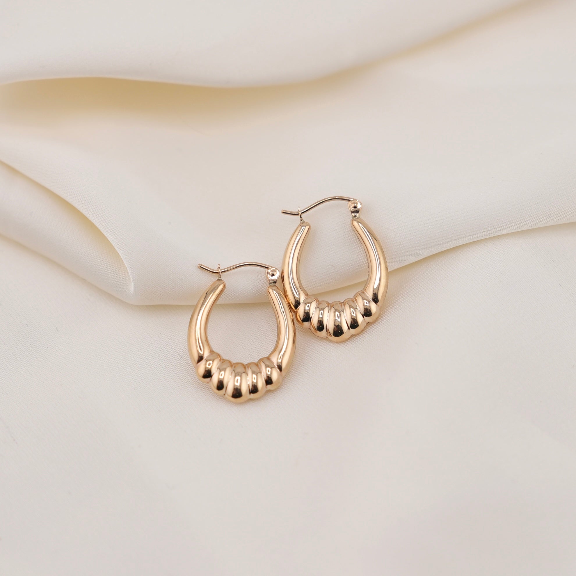 14k Gold Fancy Hollow Hoop Earrings