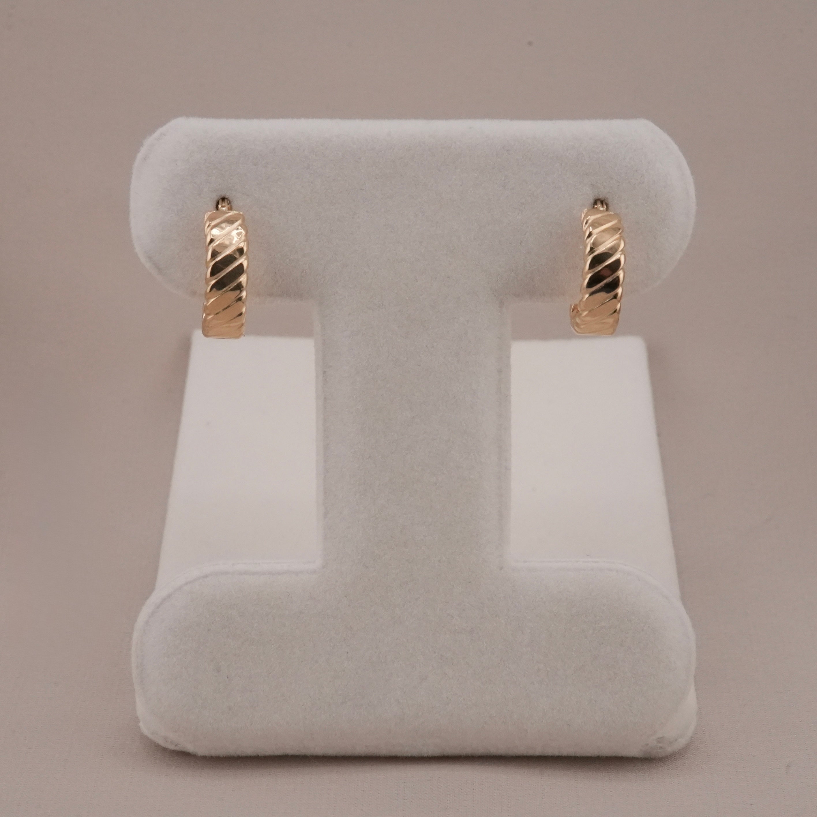 14k Gold Huggie Earrings